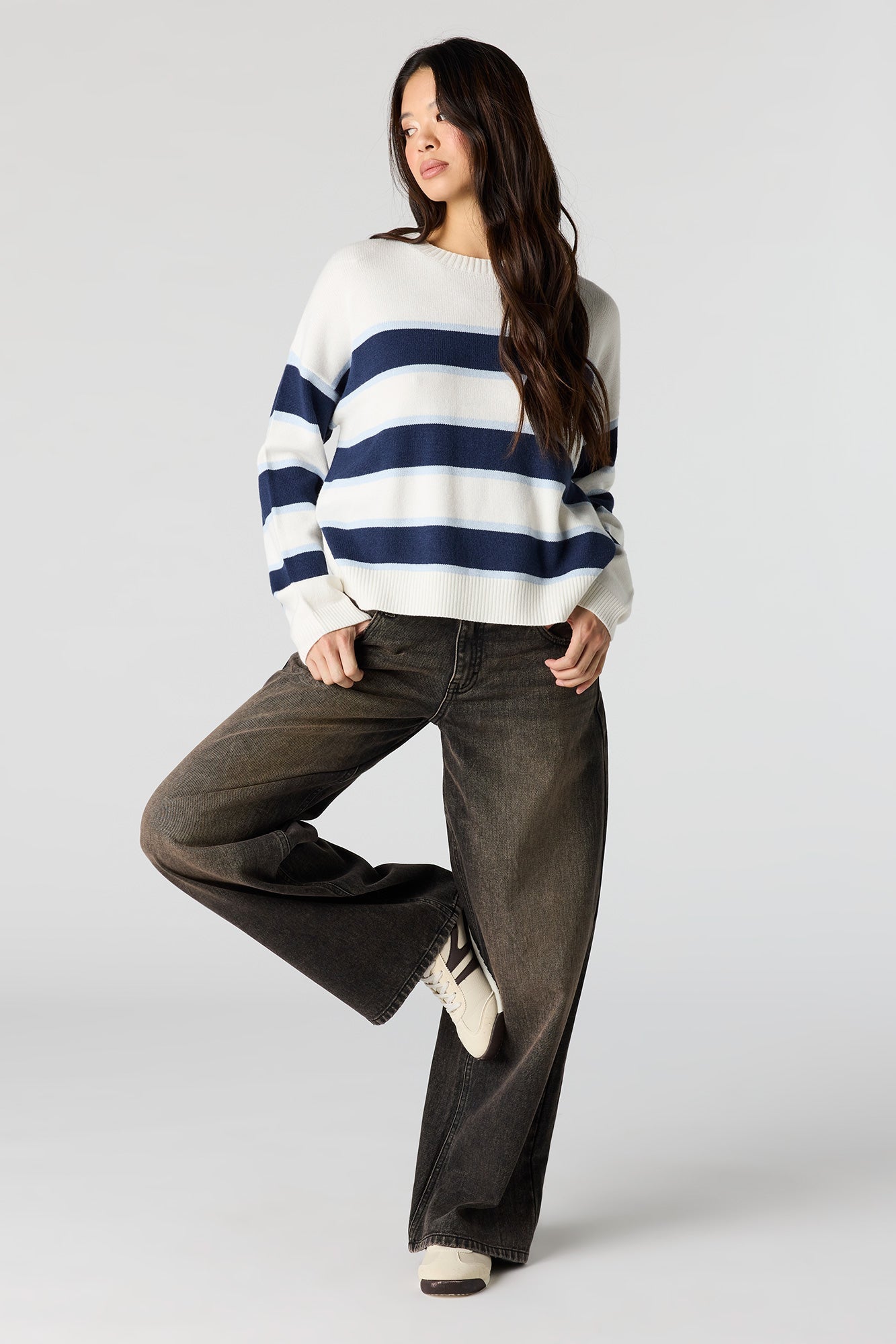 London Low Rise Super Baggy Black Jean