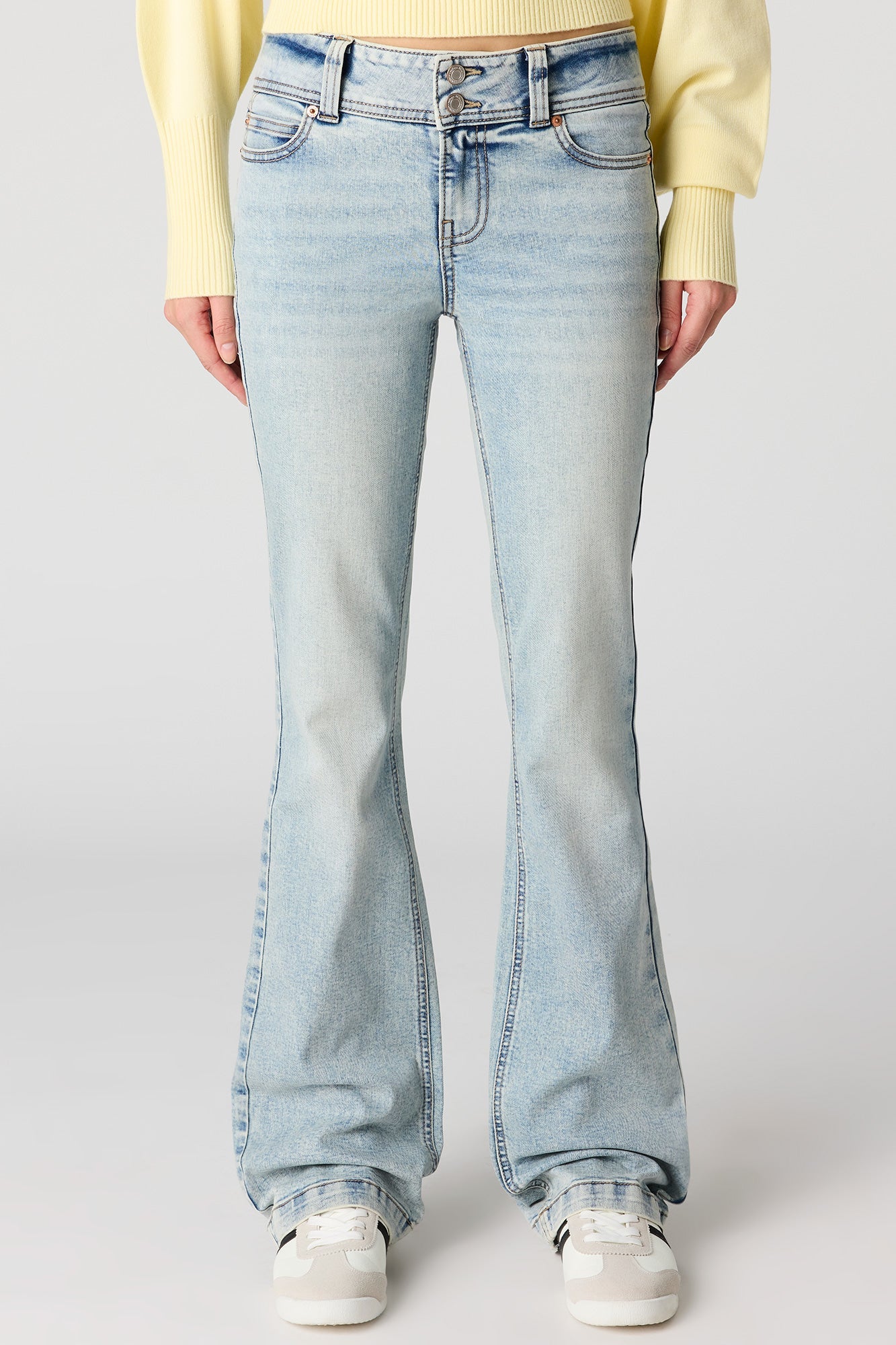 Stretch Low Rise Bootcut Vintage Jean