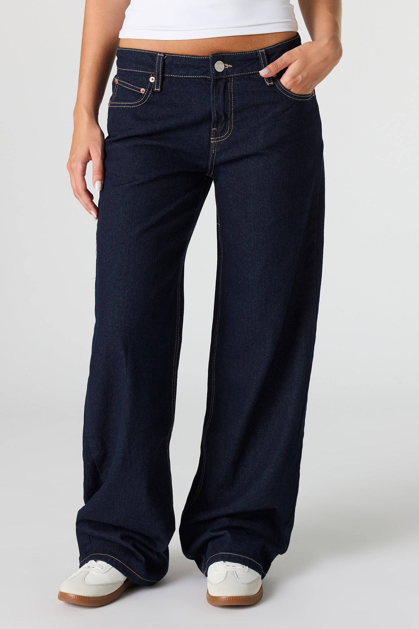 Brooklyn Low Rise Baggy Rinse Jean