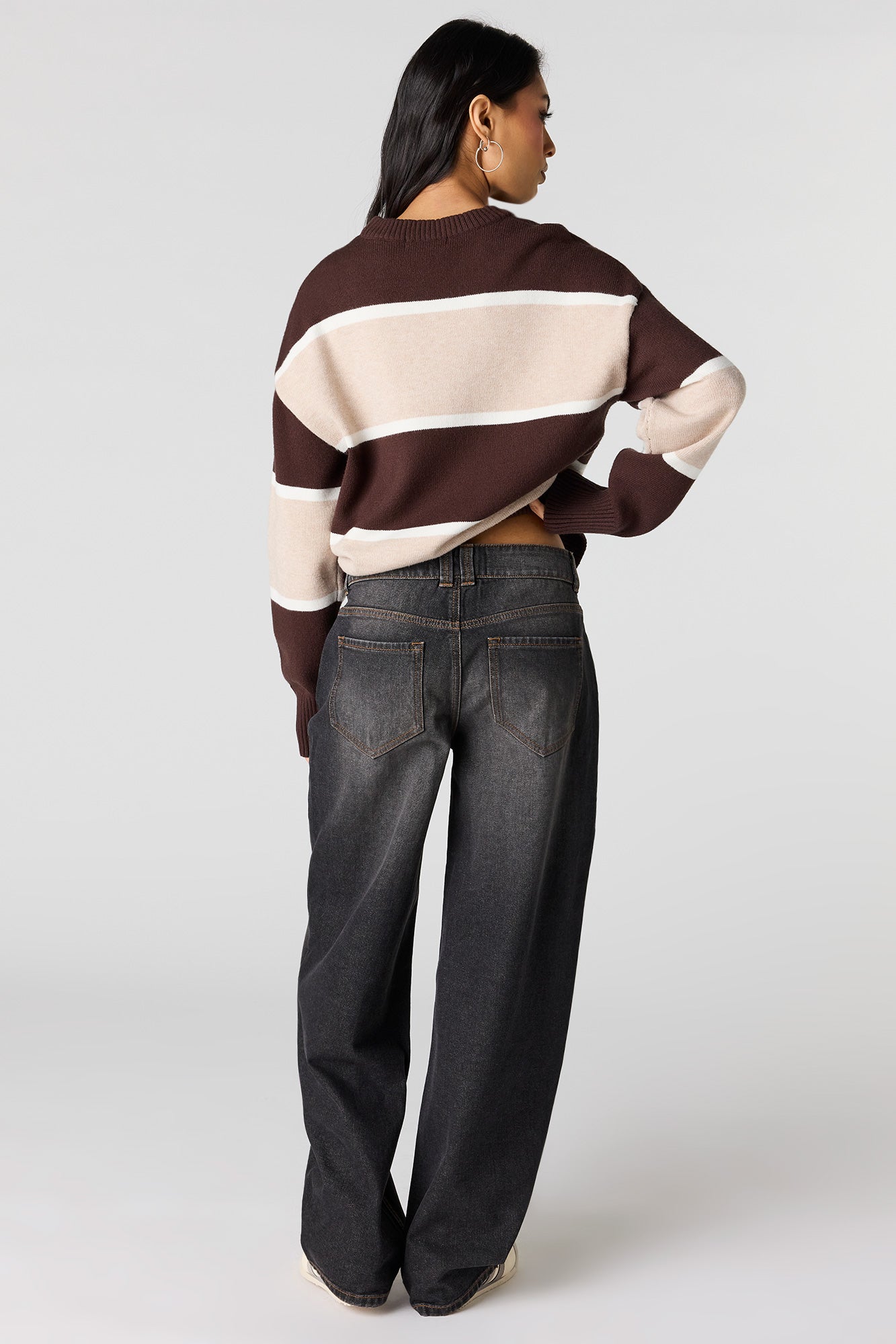 Low Rise Barrel Washed Black Jean