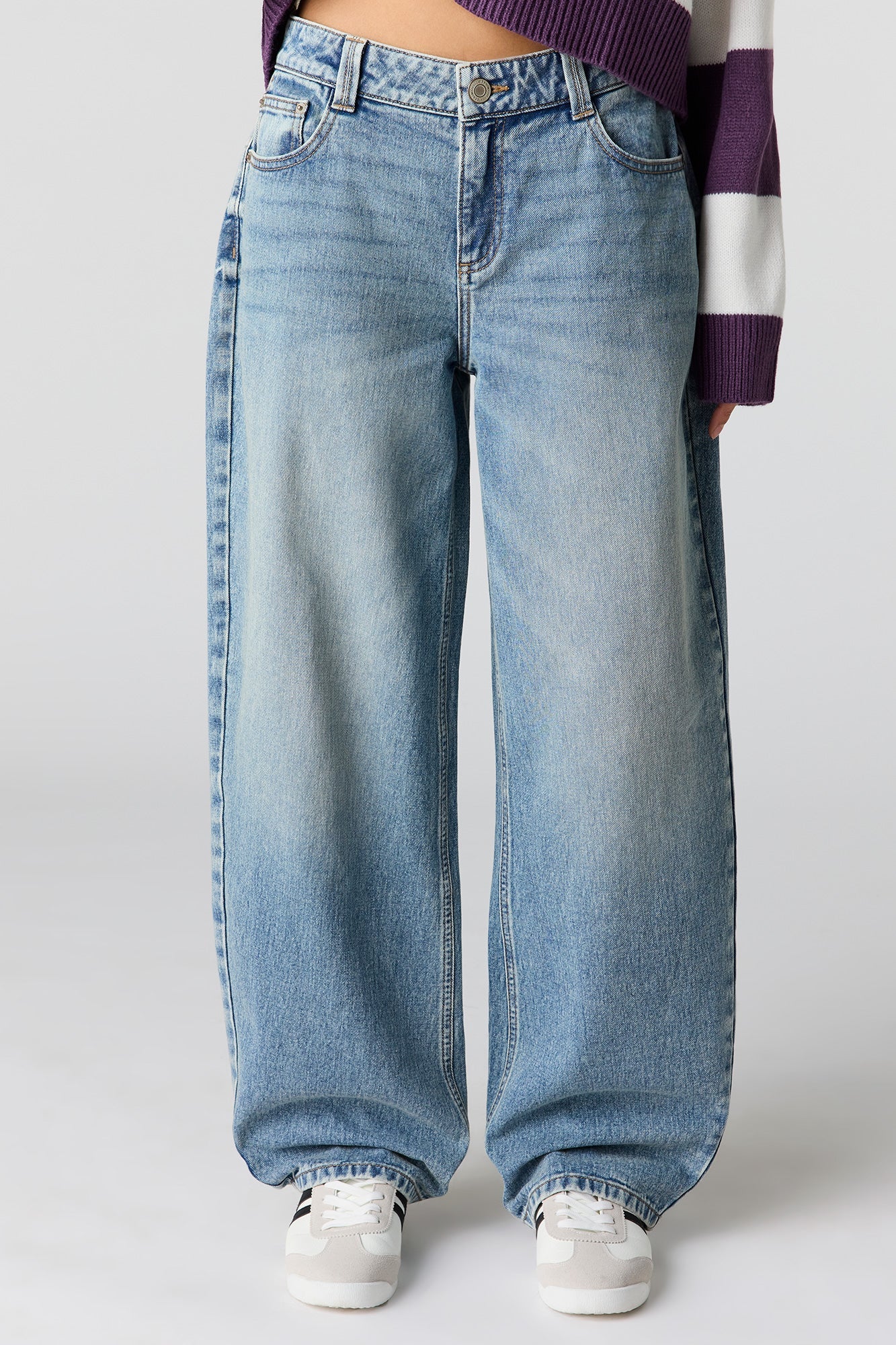 Low Rise Barrel Vintage Medium Jean