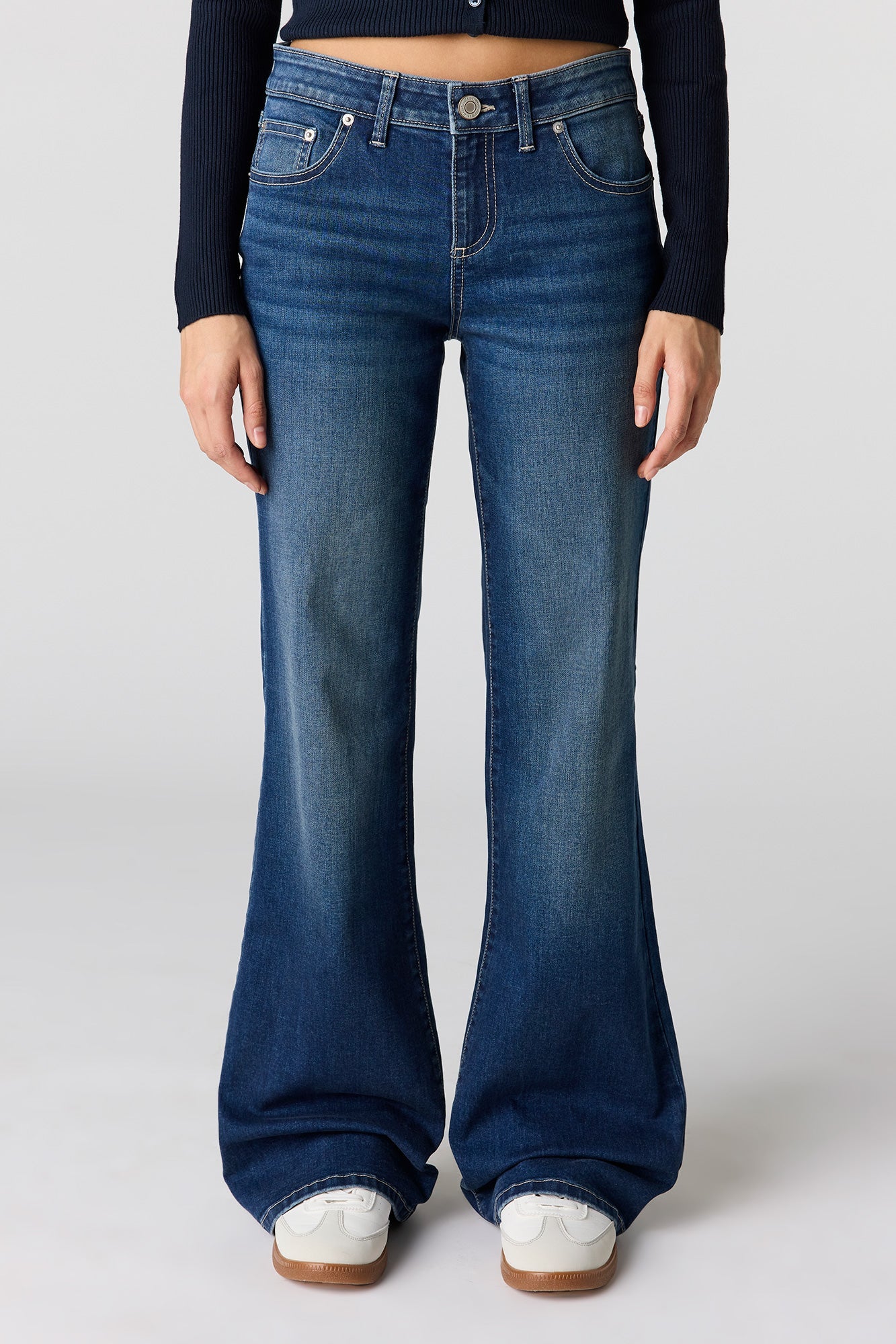 Stretch Low Rise Relaxed Flare Dark Jean