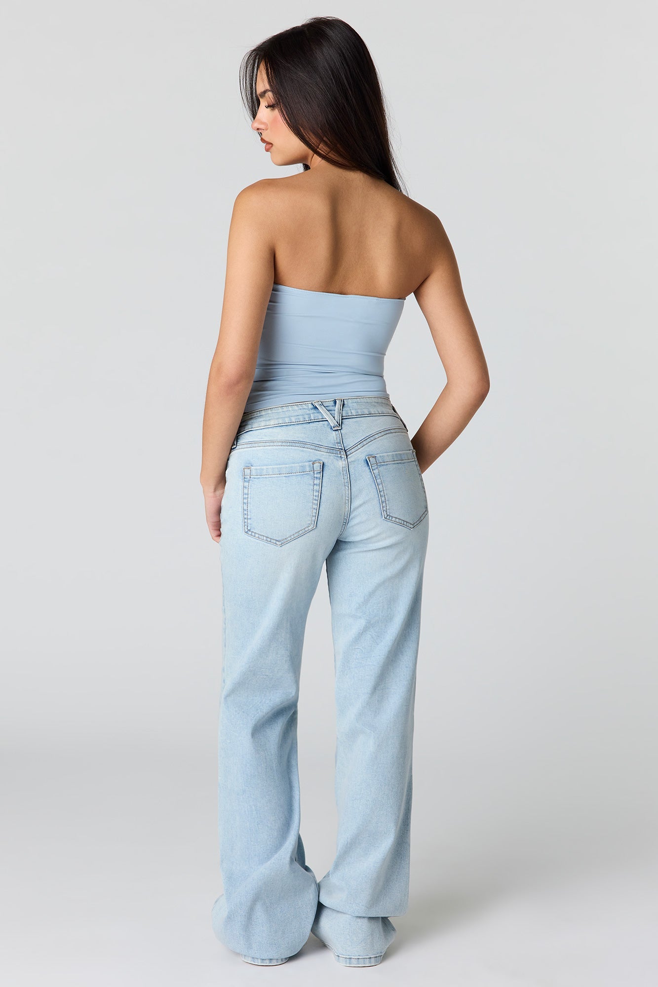Stretch Low Rise Relaxed Flare Light Jean