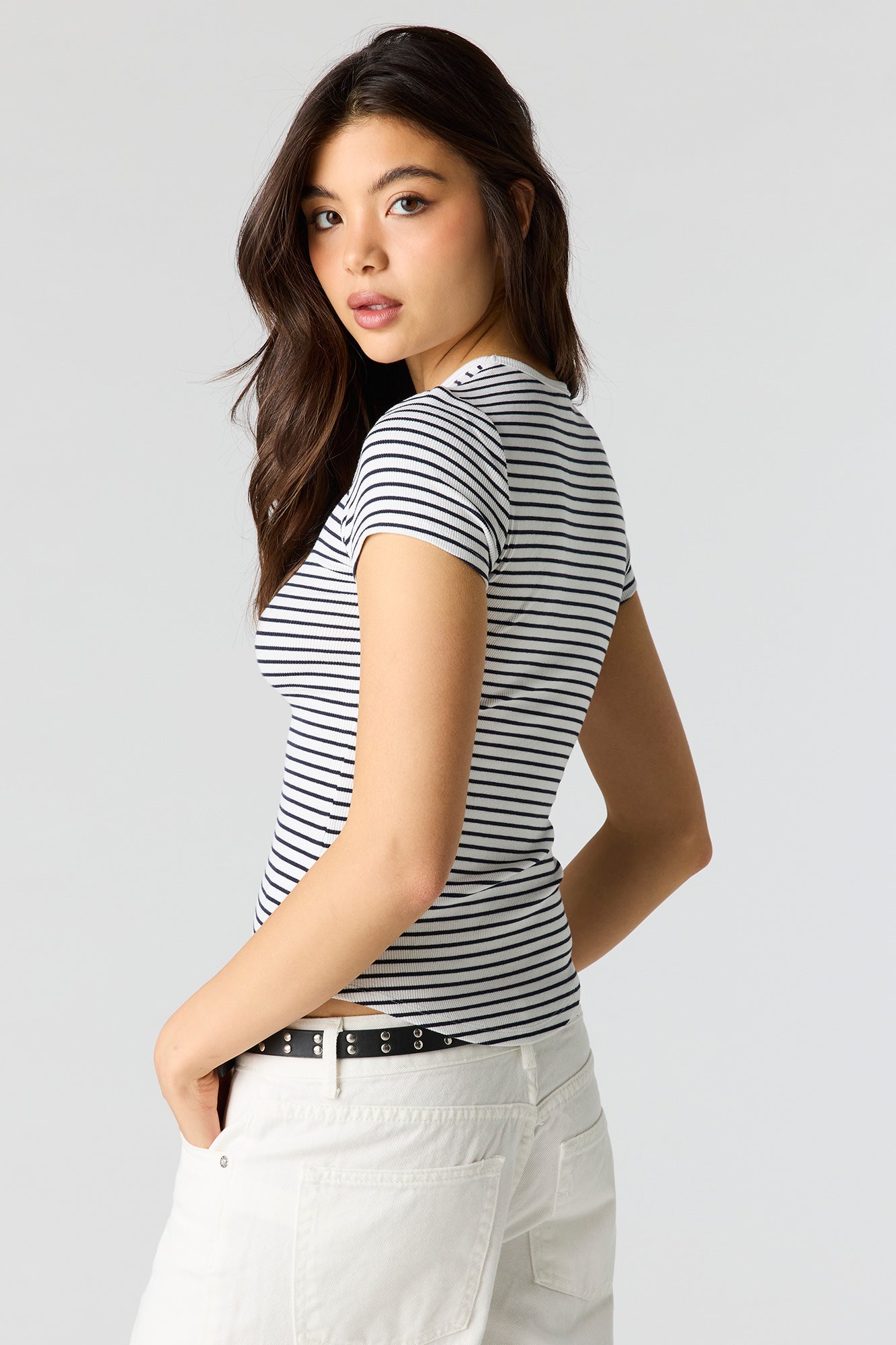 Ribbed Curved Hem T-Shirt