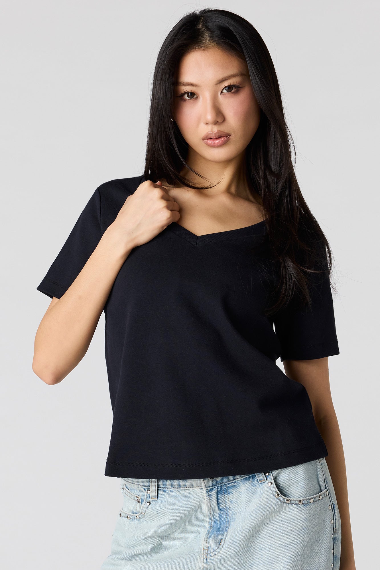 Luxe Heavy Cotton Boxy V-Neck T-Shirt