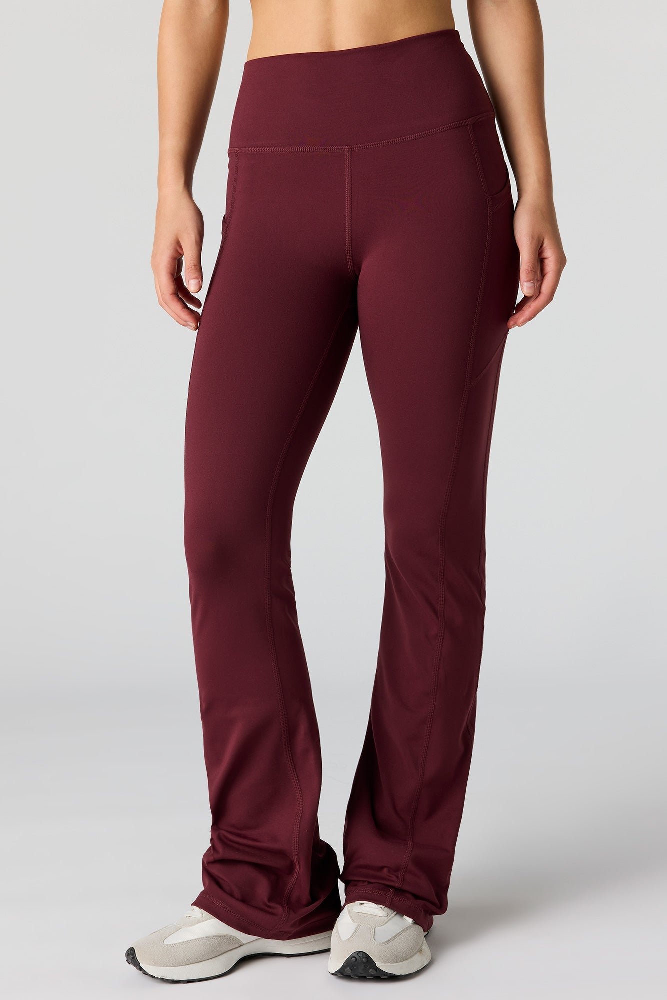 U/A Flare Pant