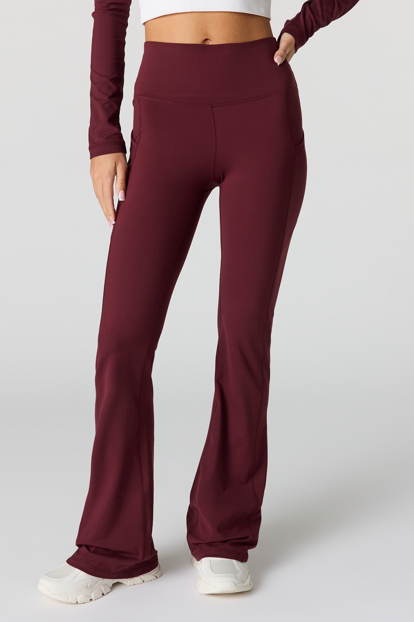 U/A Side Pocket Flare Legging