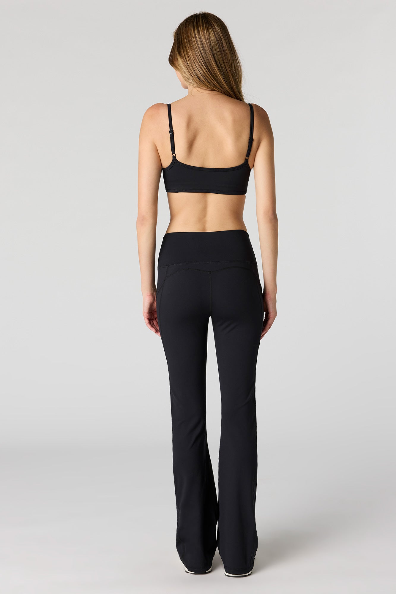 U/A Flare Pant