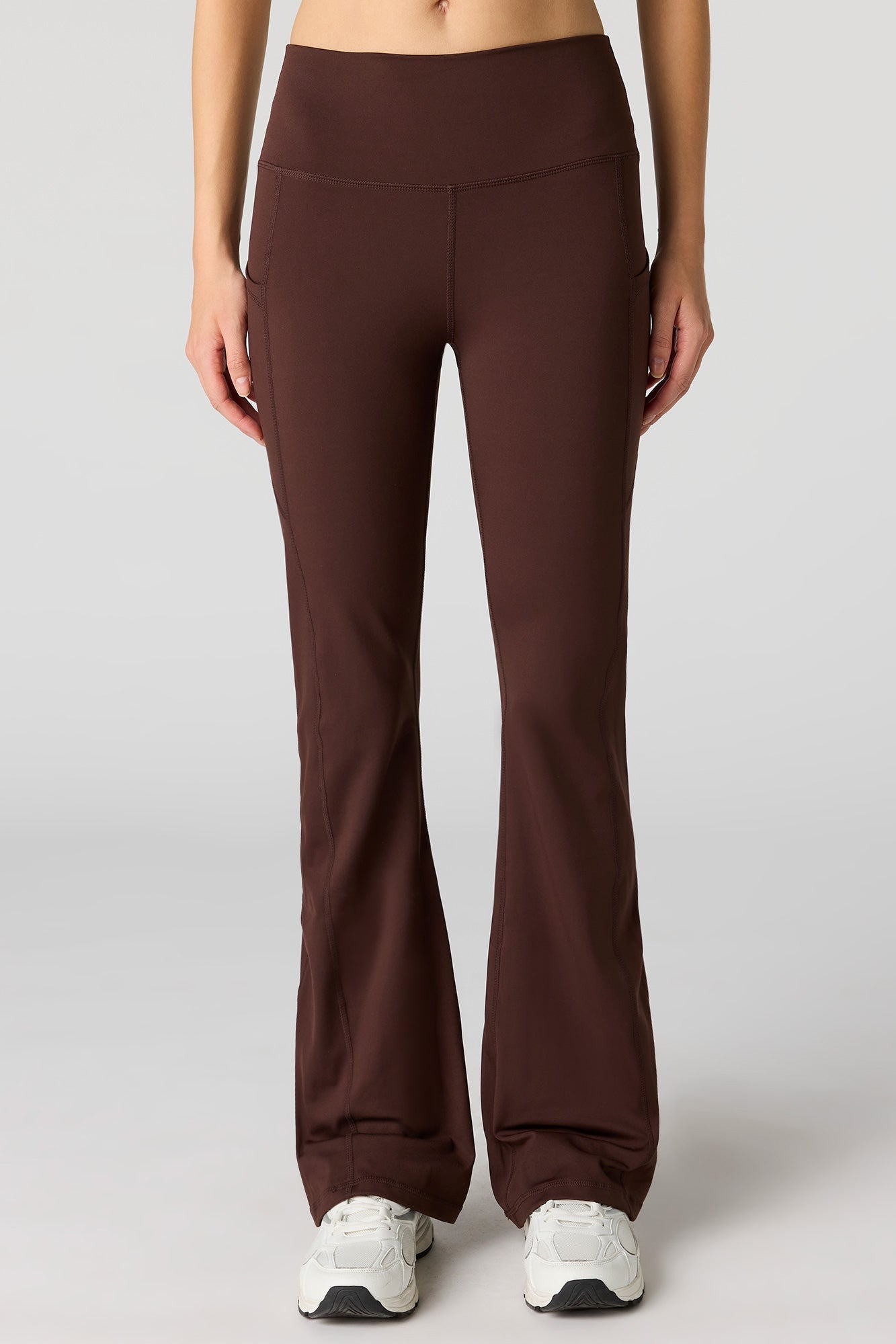 U/A Flare Pant