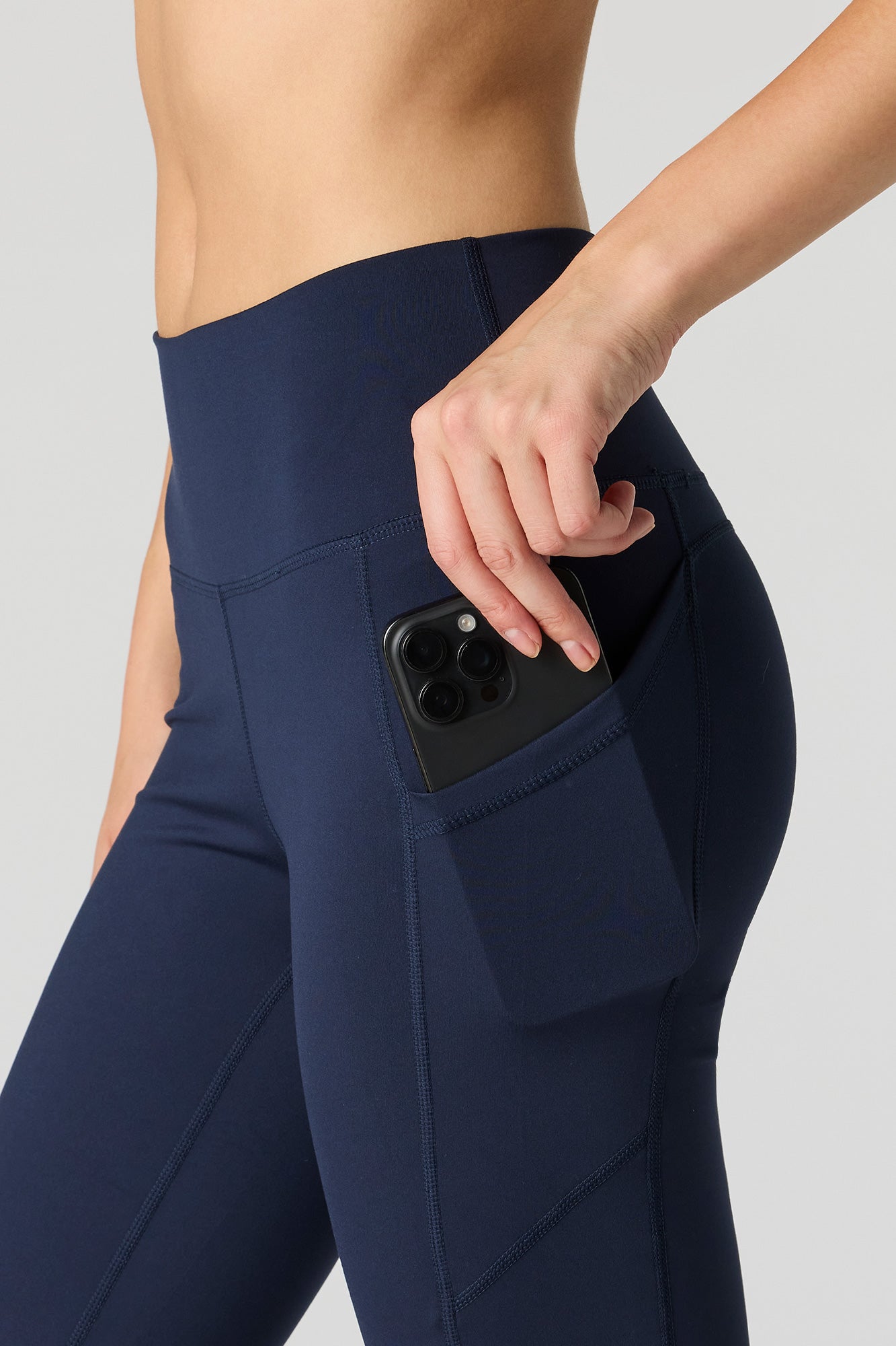 U/A Flare Pant