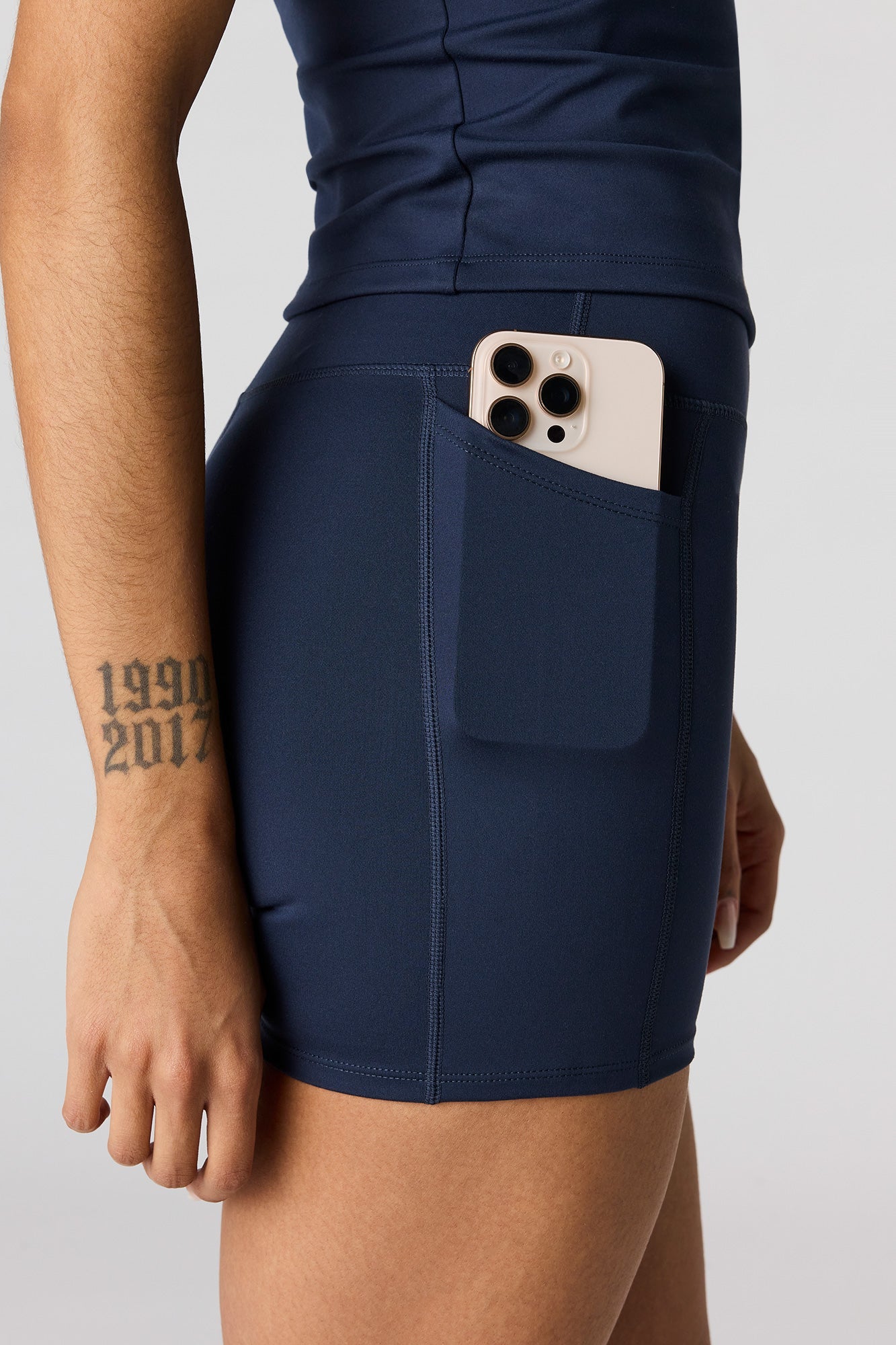 U/A Side Pocket Short 4"