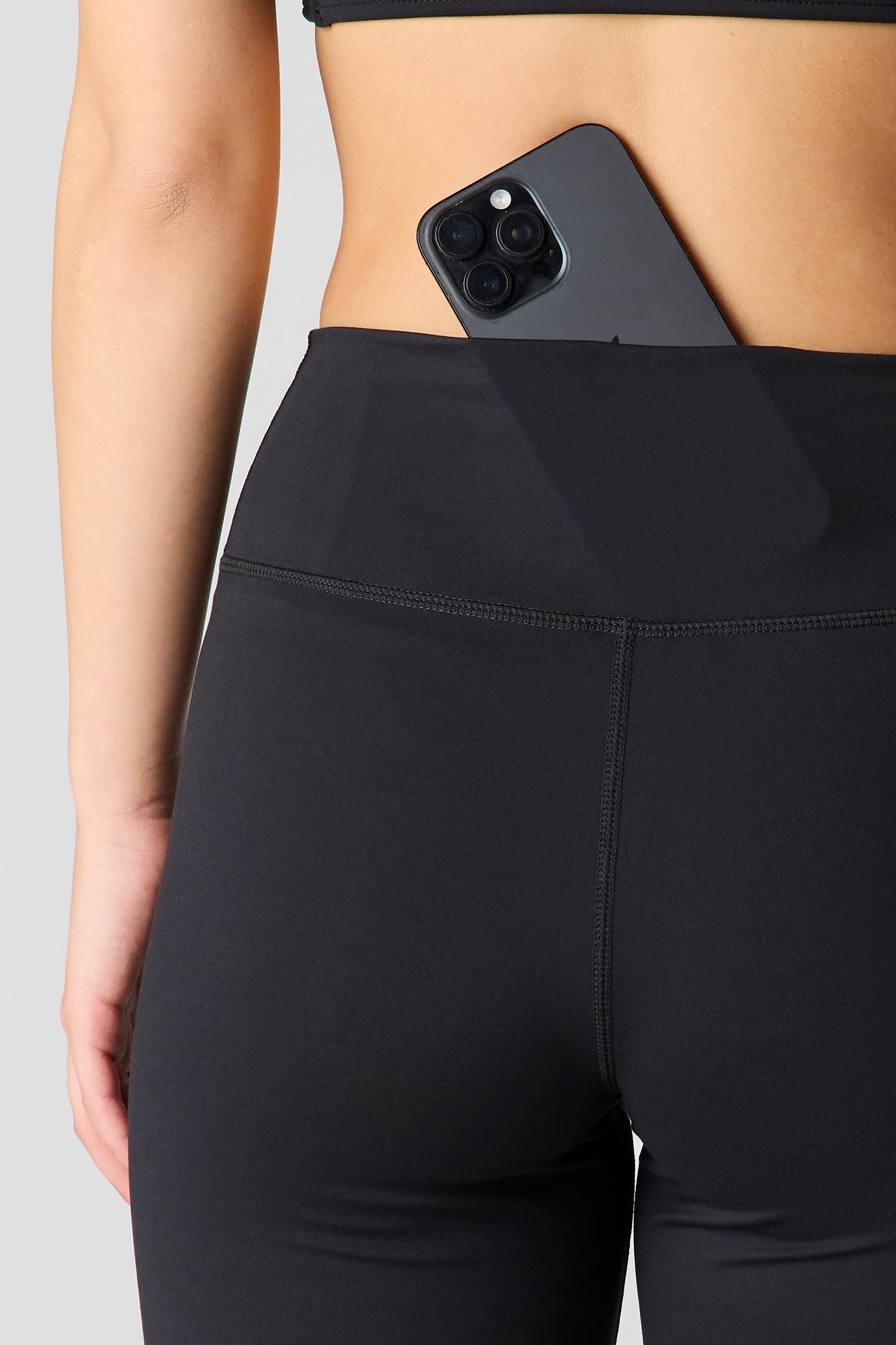U/A Flare Pant with Pocket