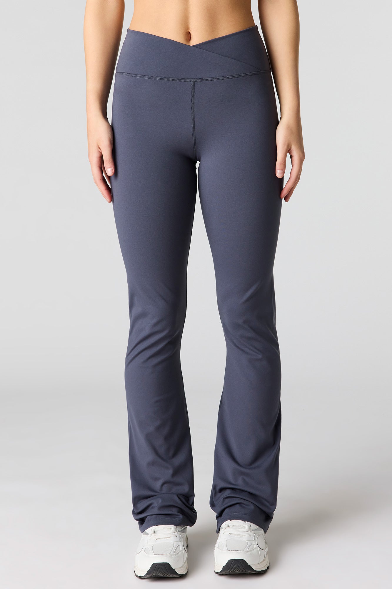 U/A Flare Pant with Pocket