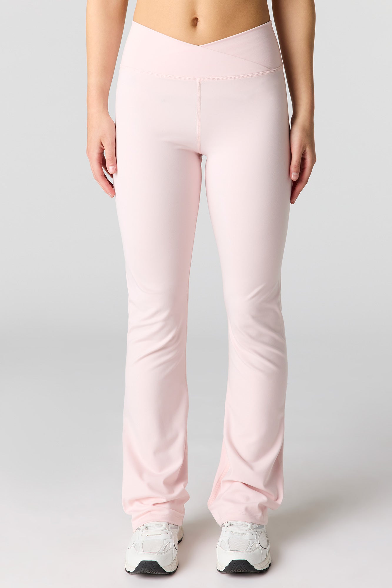 U/A Flare Pant with Pocket