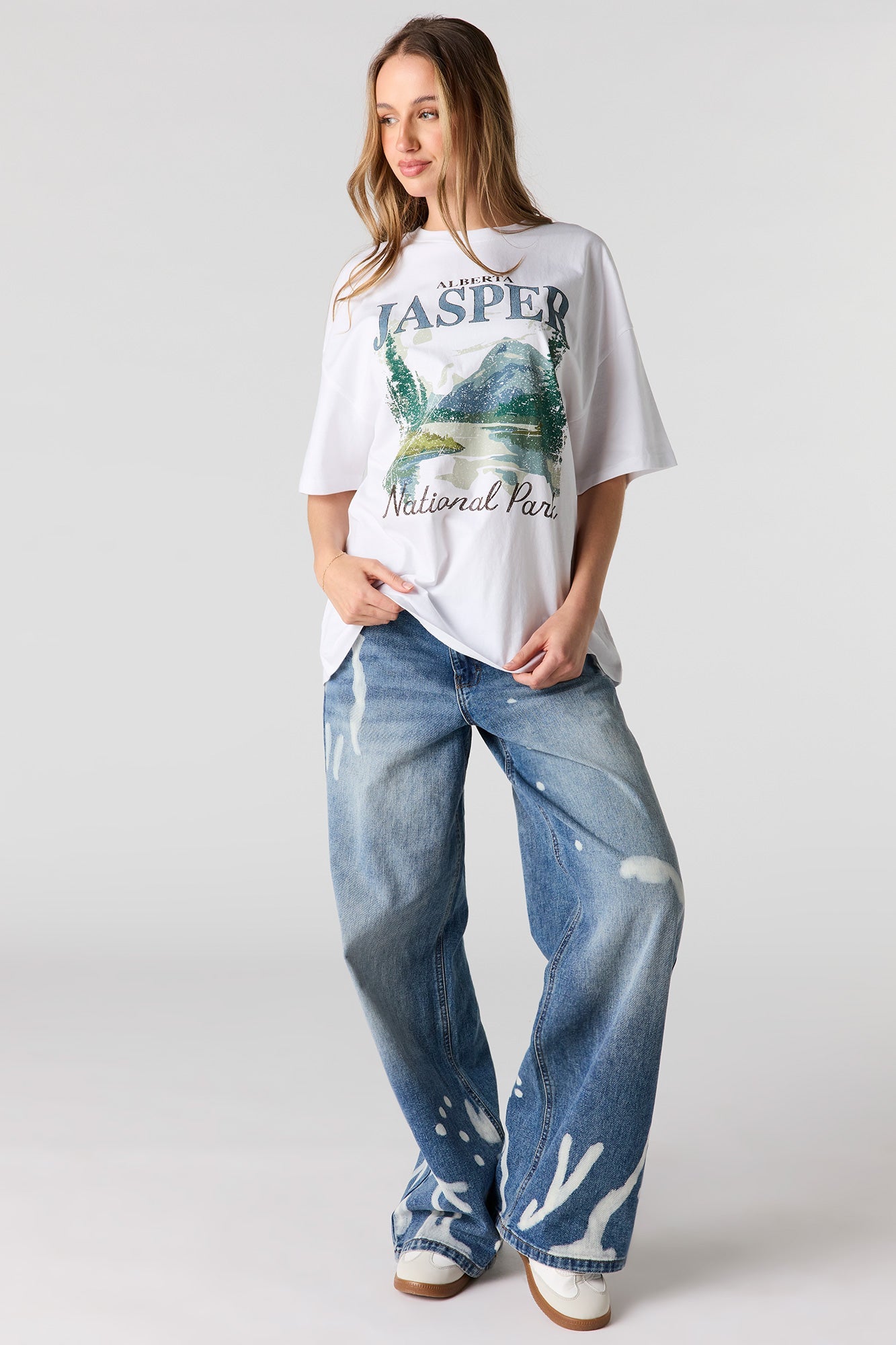 Canada Graphic Oversized T-Shirt