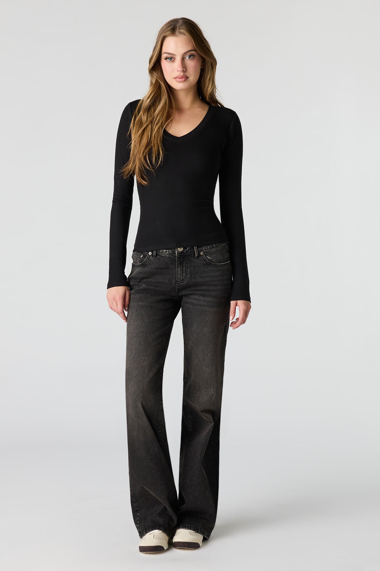 Ribbed V-Neck Long Sleeve Top