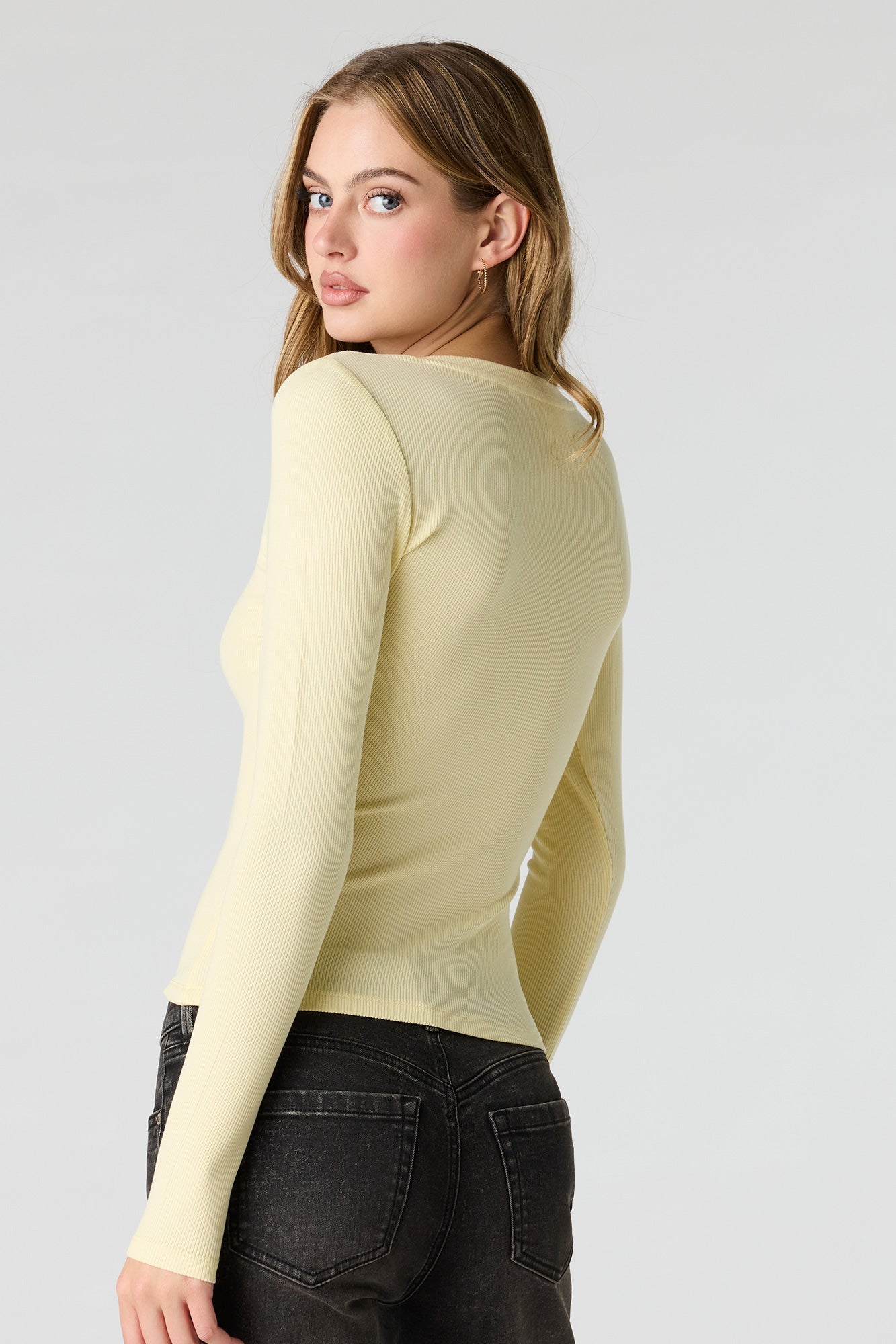 Ribbed V-Neck Long Sleeve Top