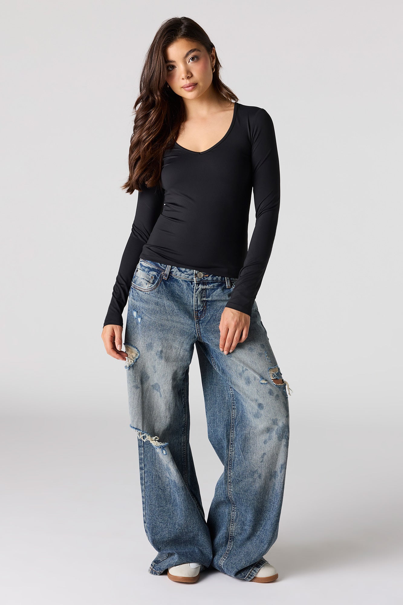 Luxe Heavy Contour V-Neck Long Sleeve Top