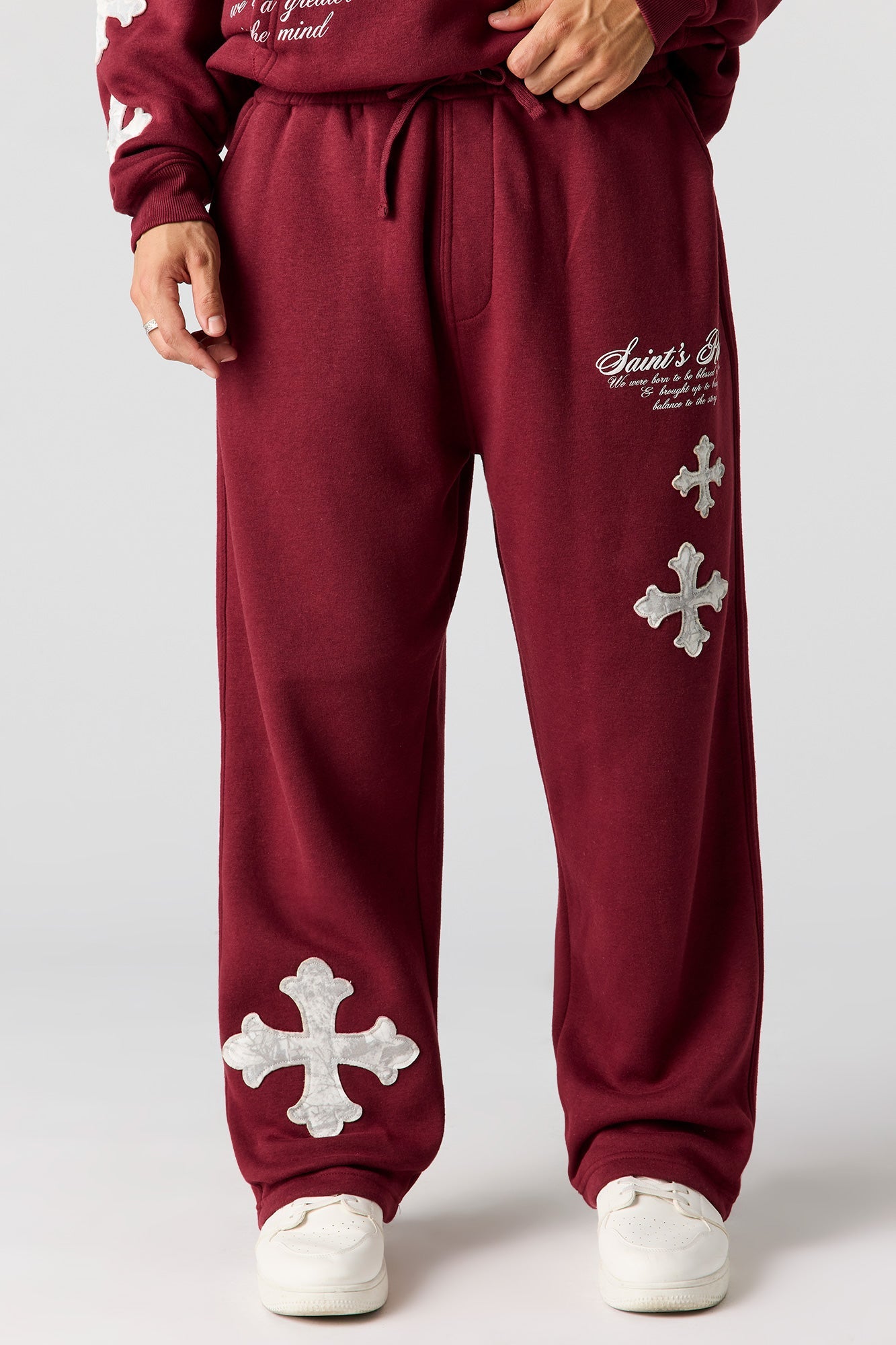 Graphic Fleece Wide Leg Sweatpant