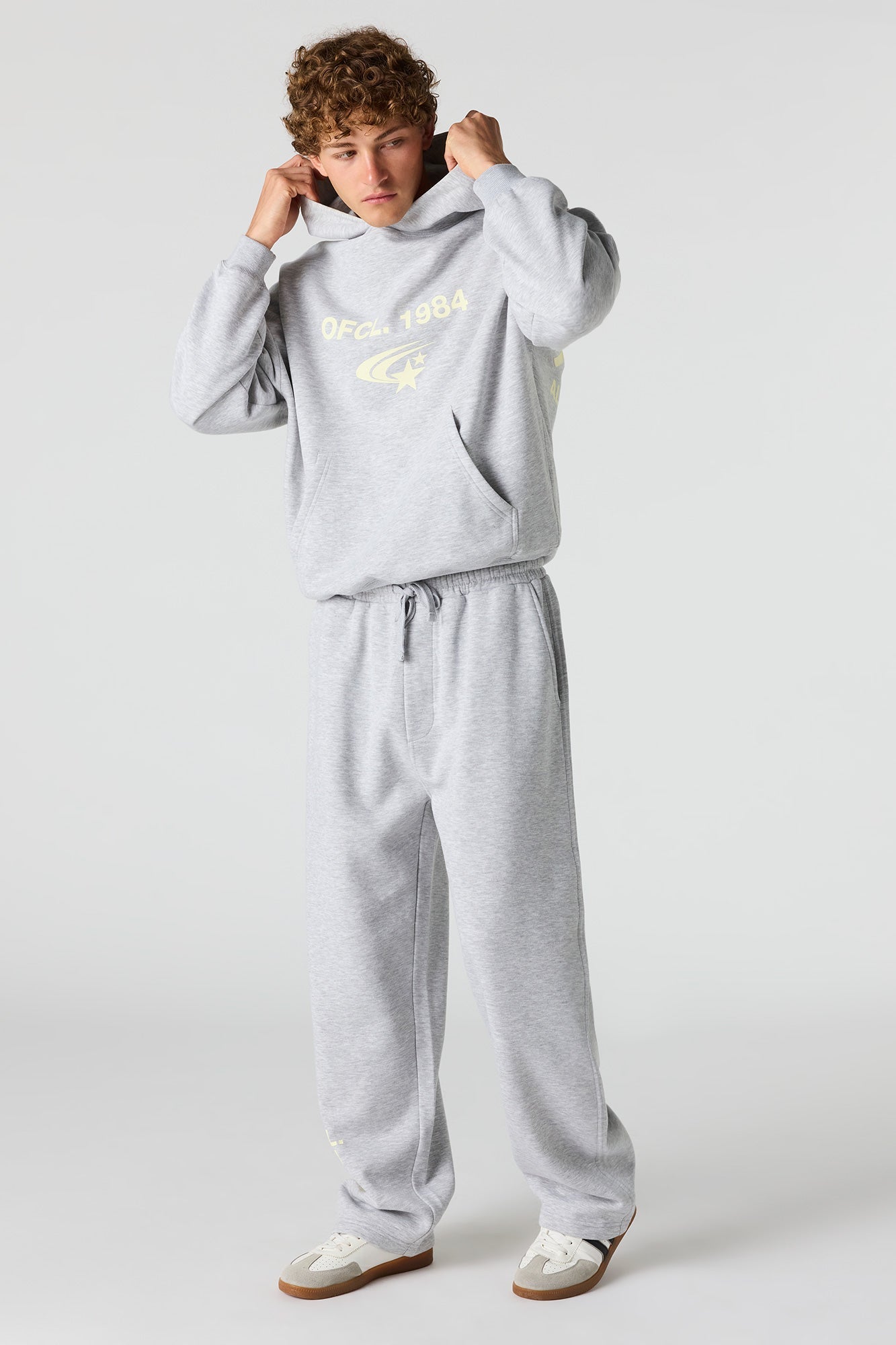 Graphic Baggy Fleece Sweatpant