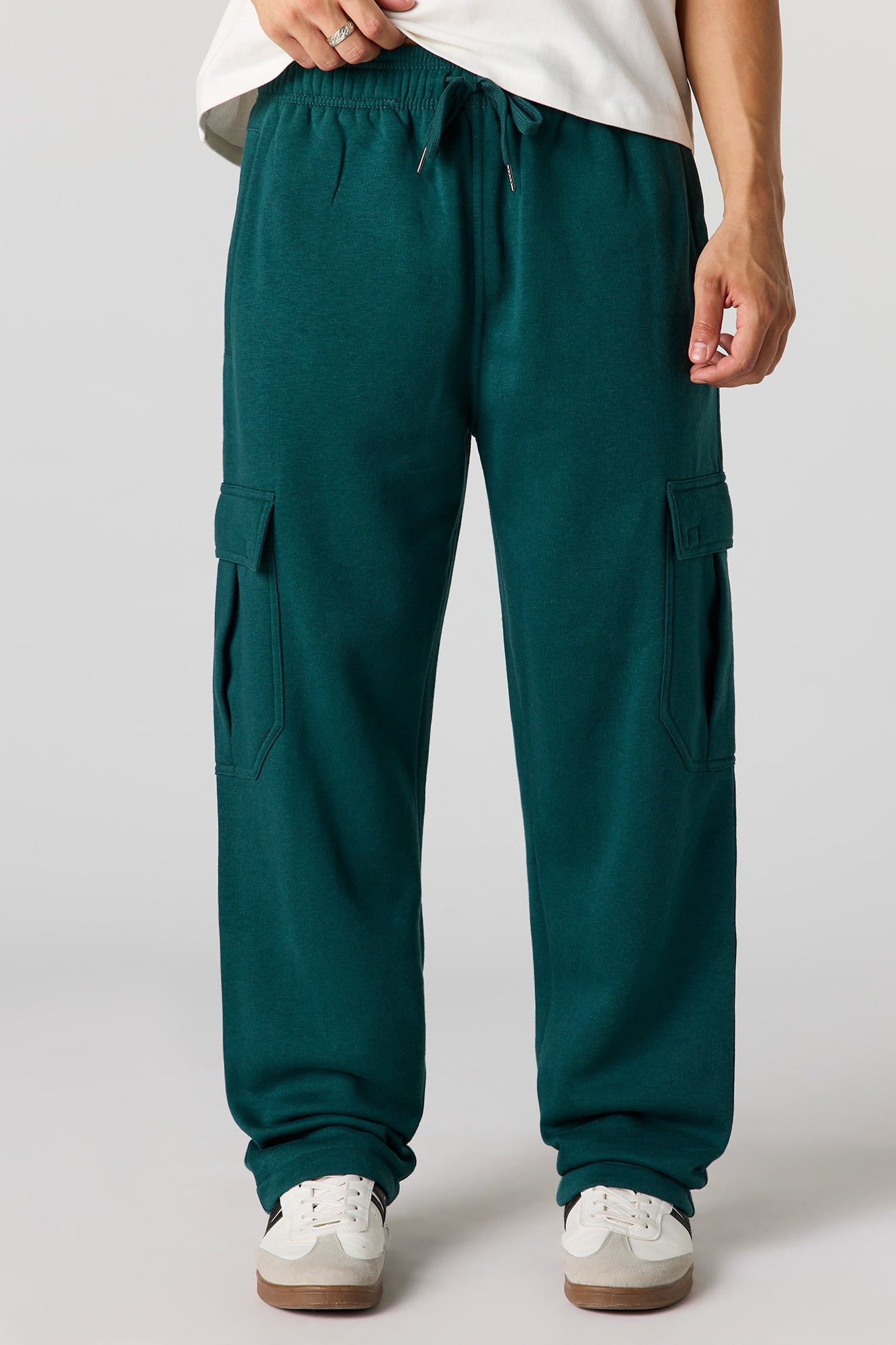 Fleece Baggy Cargo Sweatpant