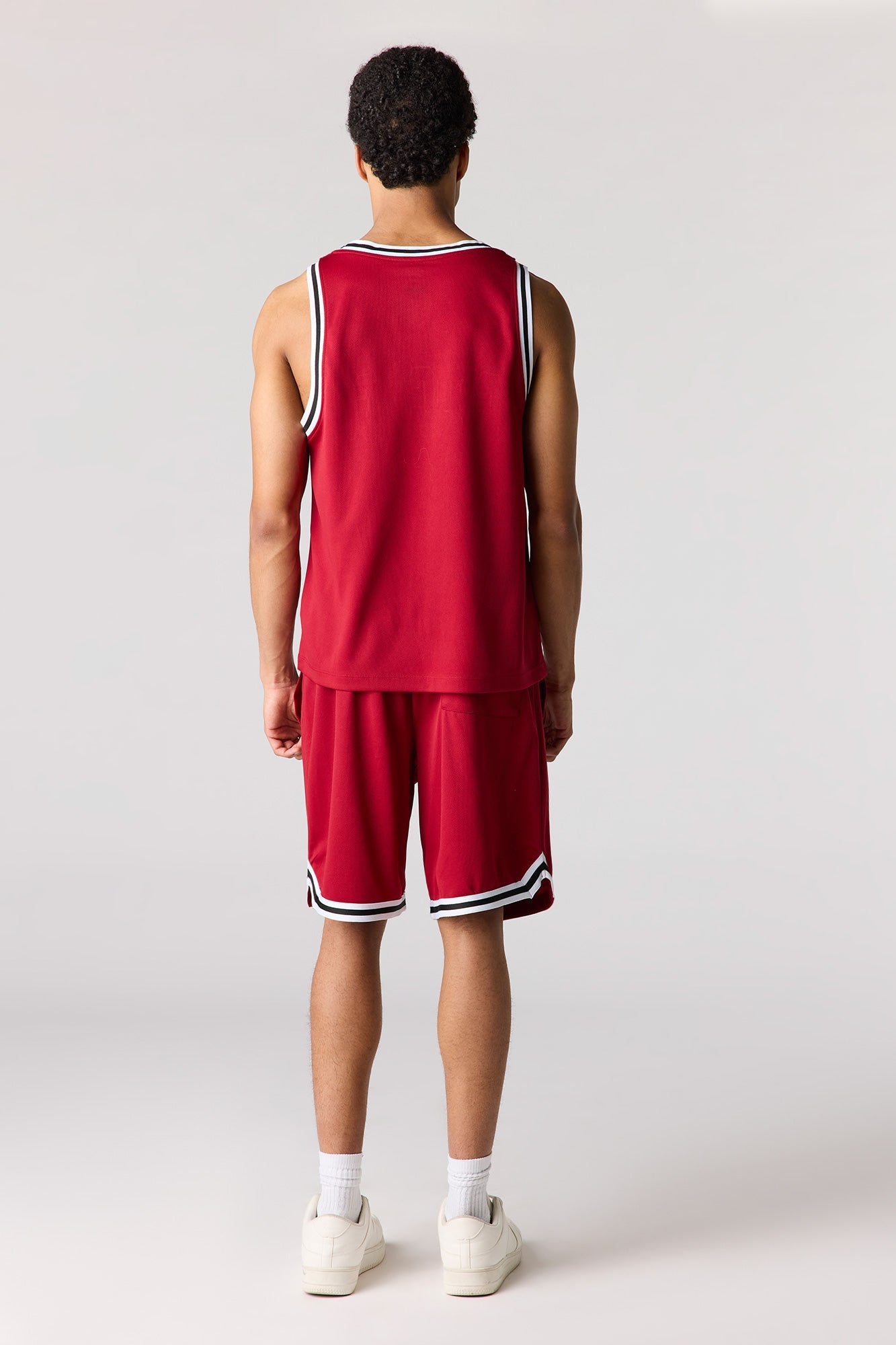 Graphic Mesh Short