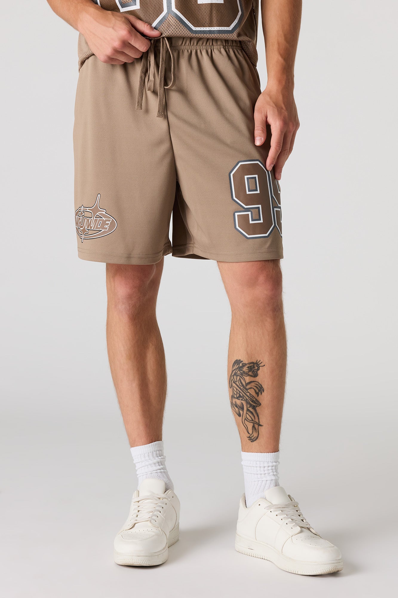 Mesh Graphic Short