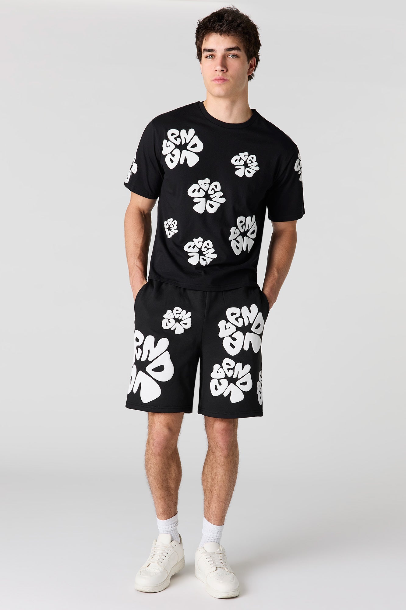 Graphic Fleece Short