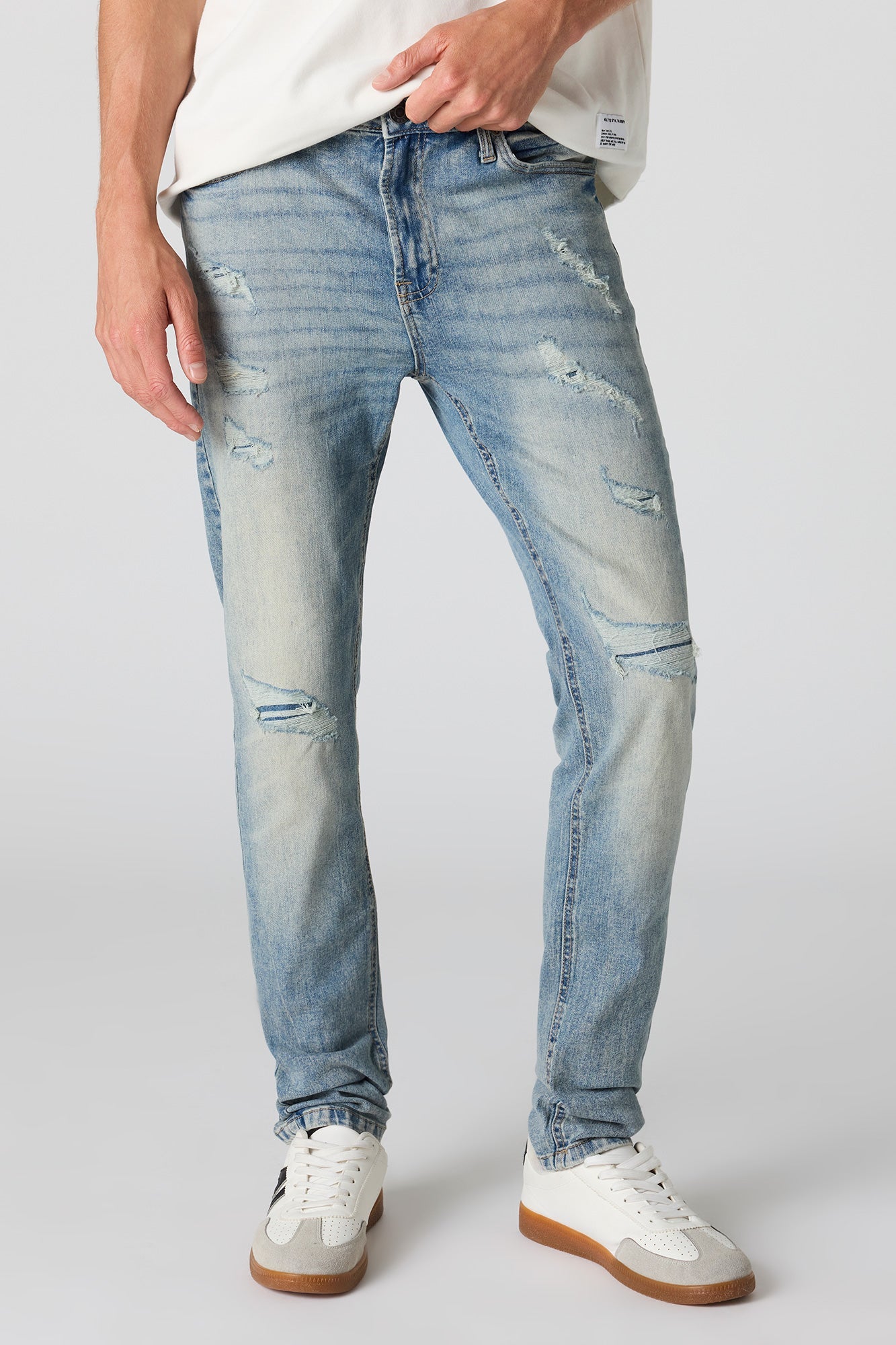 Stretch Ripped Slim Jean