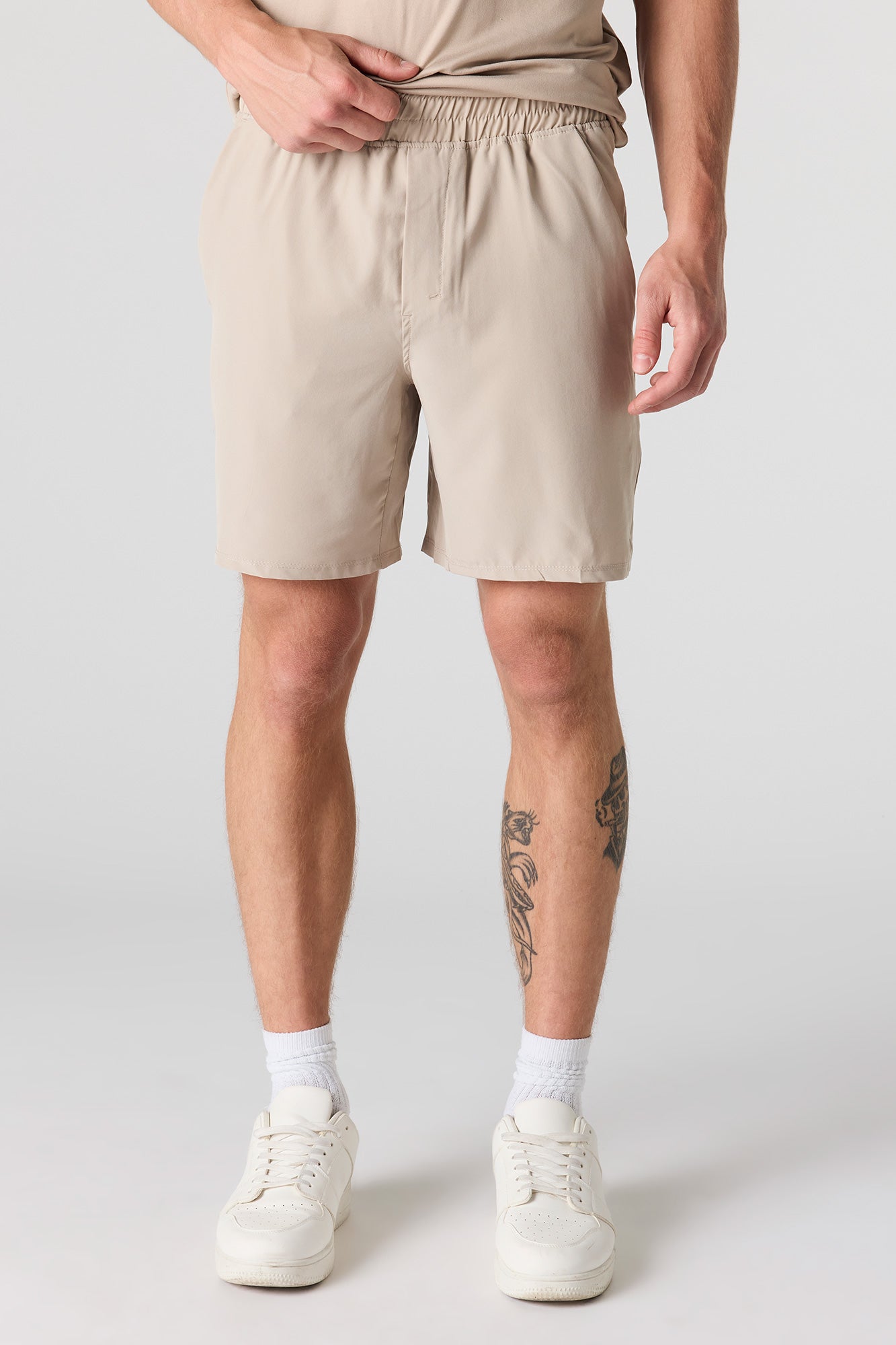U/A Short 7”