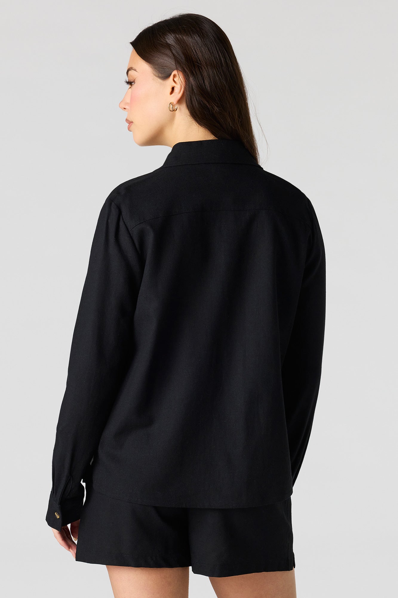 Linen-Blend Button-Up Collared Top