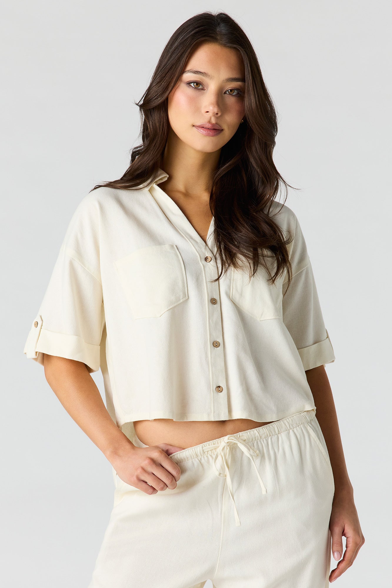 Linen-Blend Button-Up Collared Crop Top