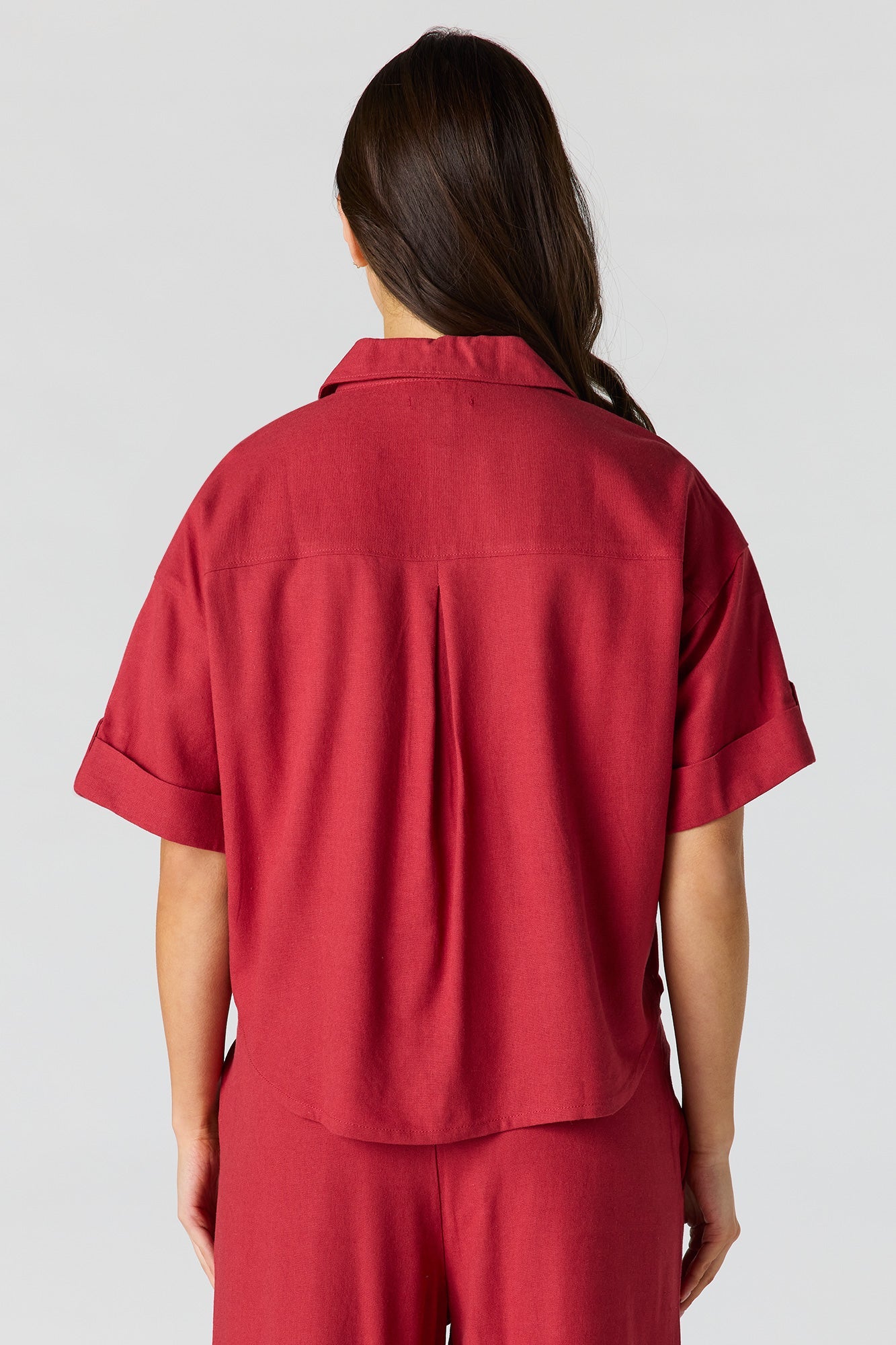 Linen-Blend Button-Up Collared Crop Top