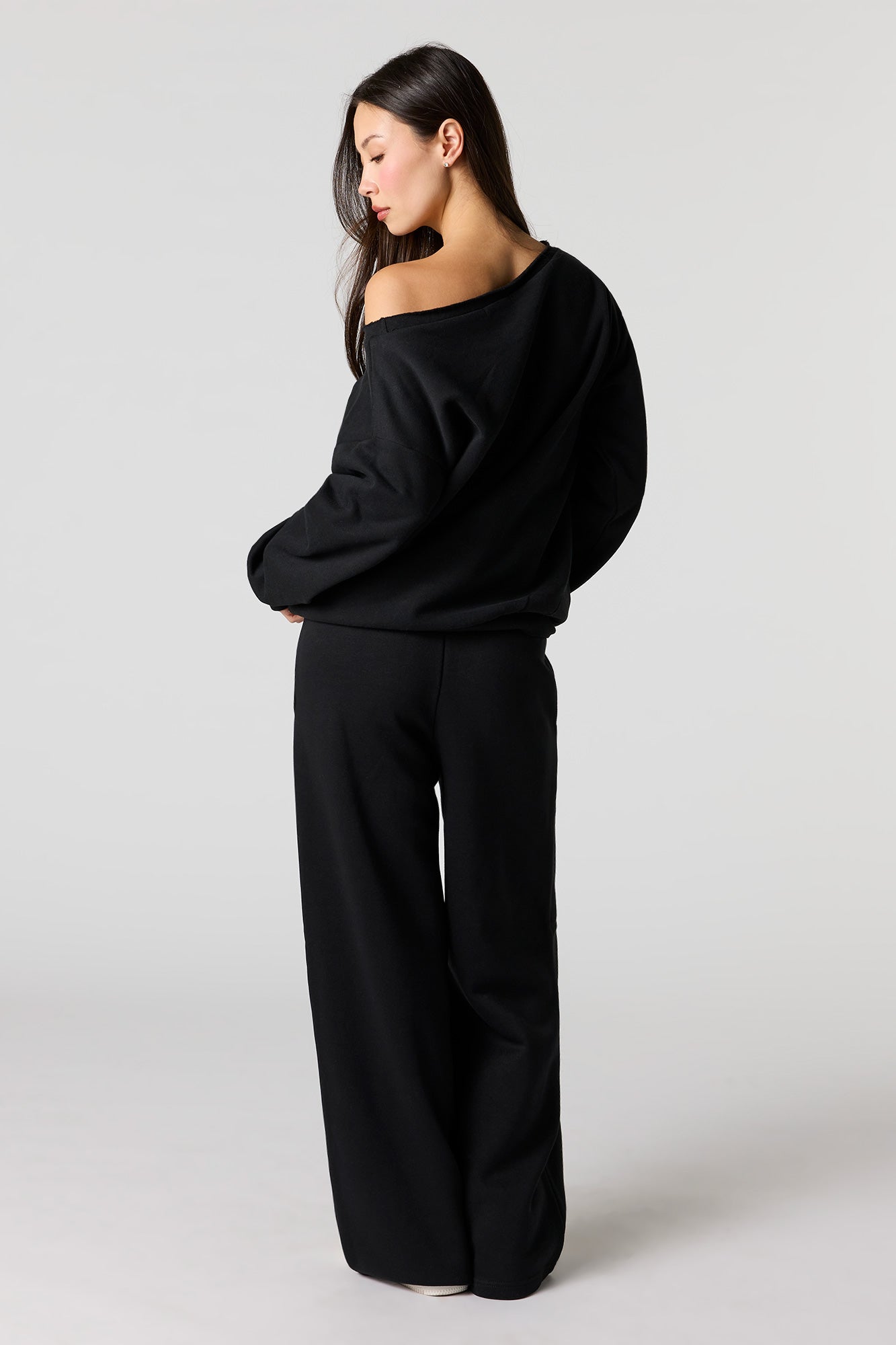 Wide Leg Fleece Sweatpant