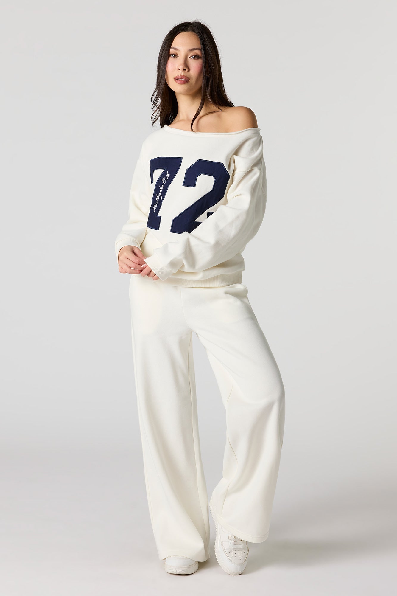 Wide Leg Fleece Sweatpant