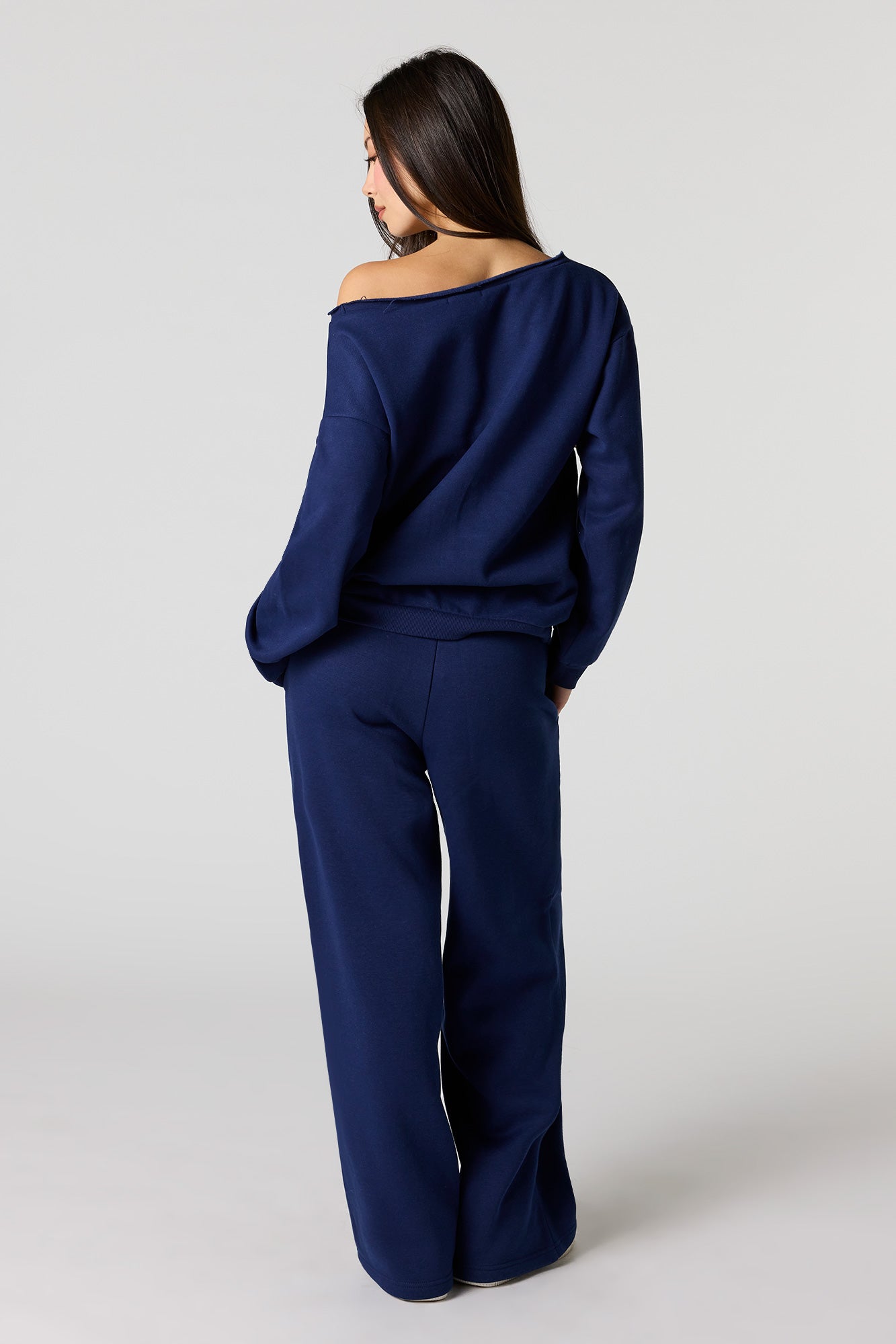 Wide Leg Fleece Sweatpant