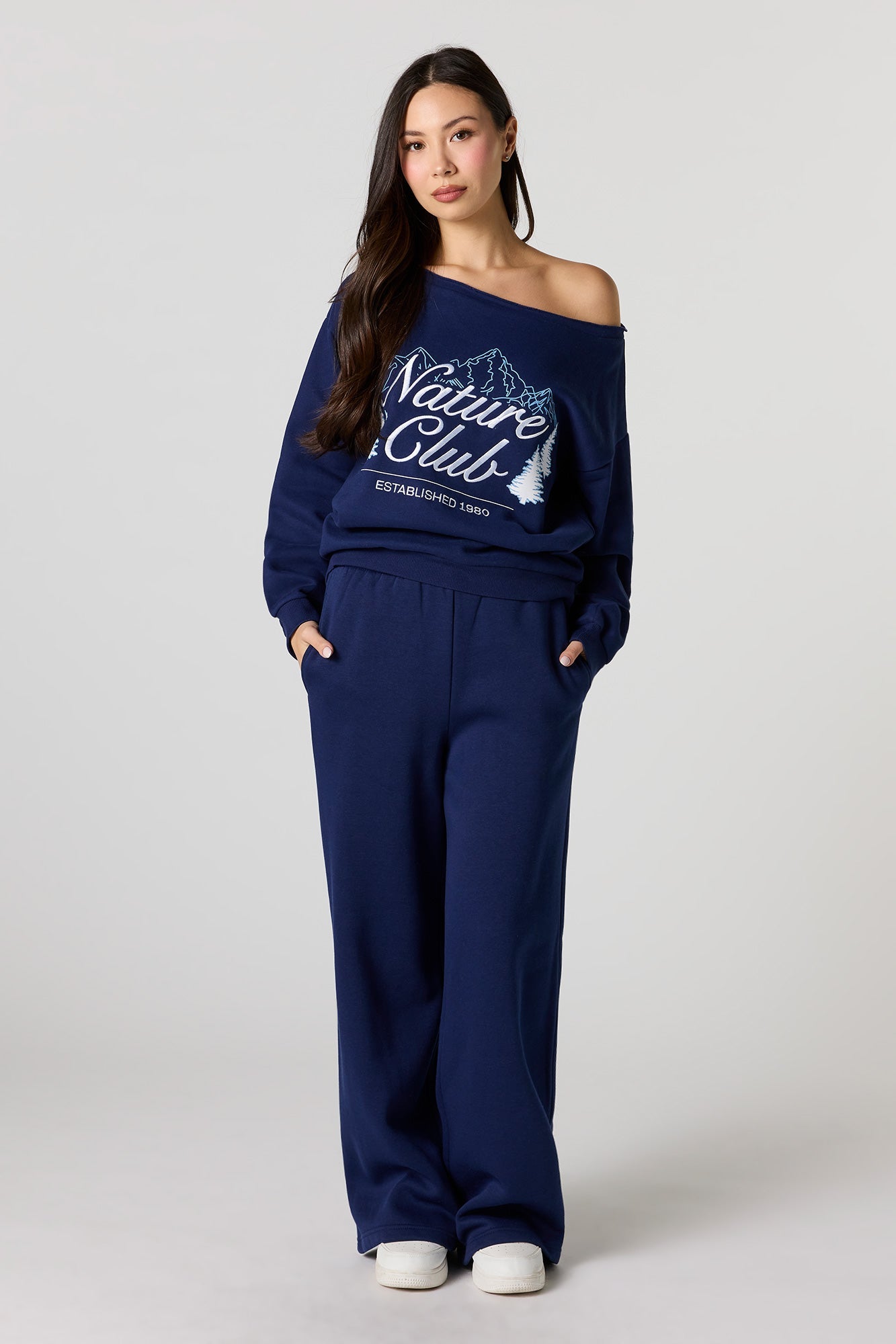 Wide Leg Fleece Sweatpant