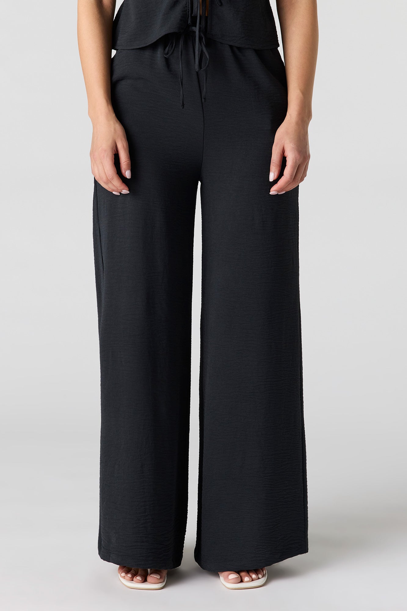 Flowy Drawstring Pant