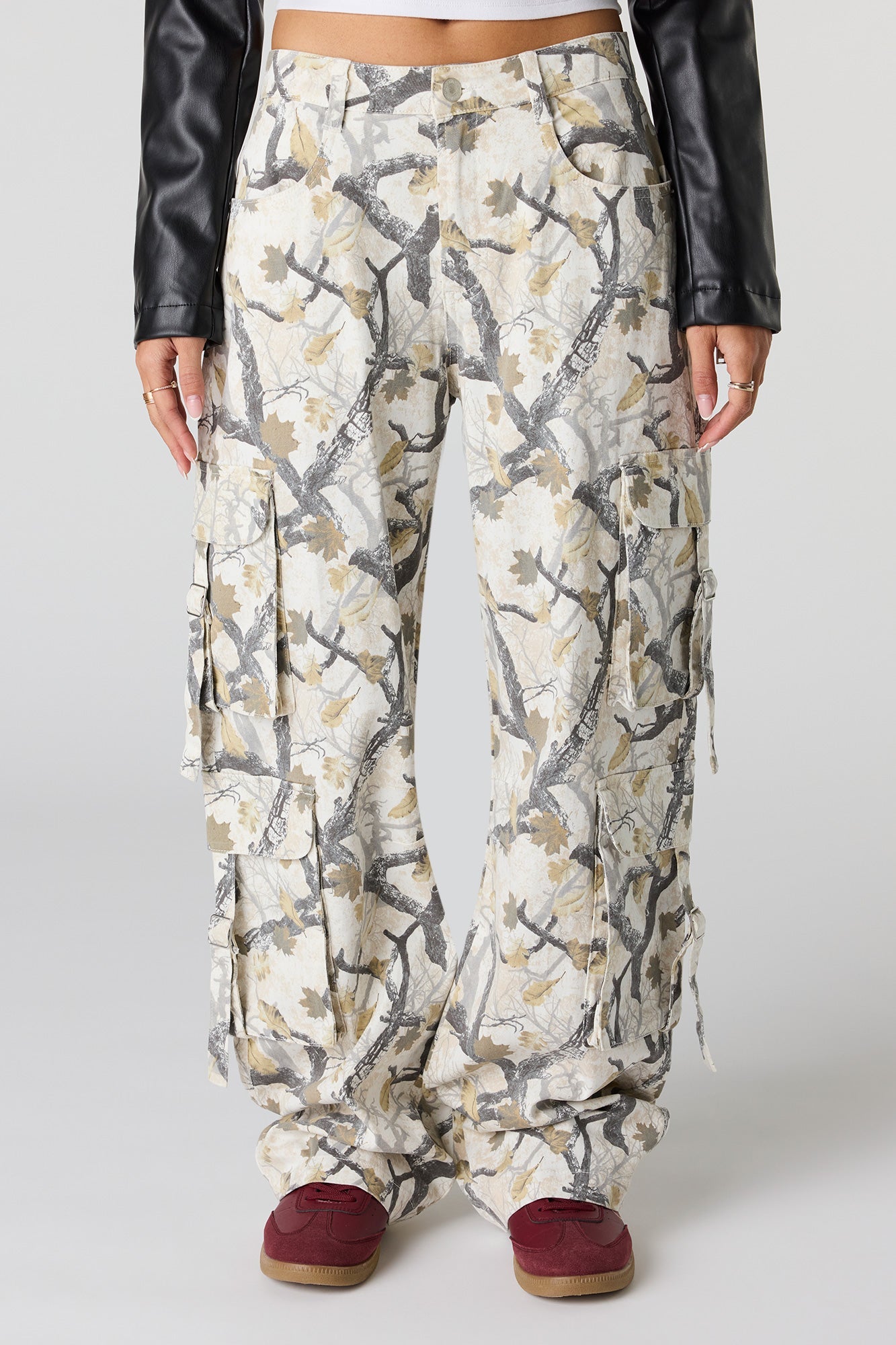 Multi Pocket Cargo Pant