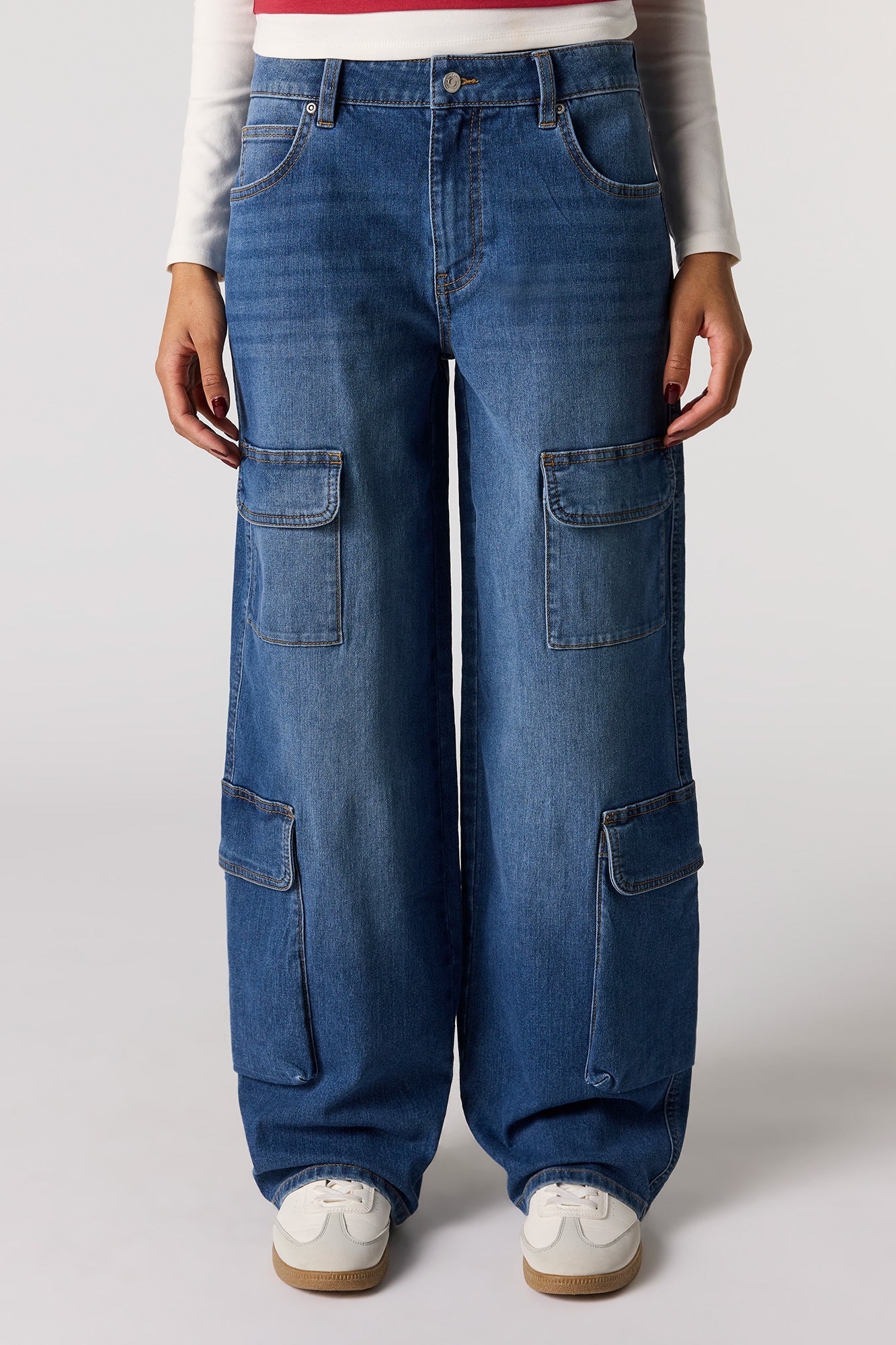 Low Rise Baggy Cargo Jean