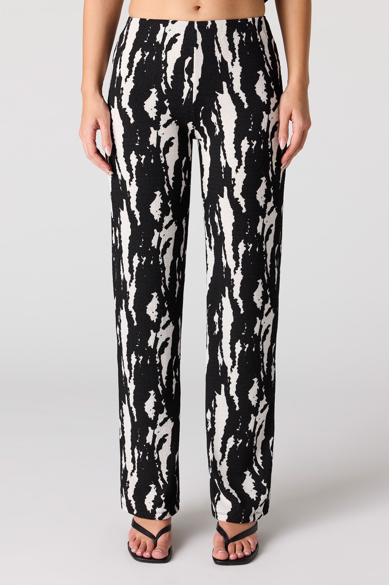 Textured Wide Leg Pant