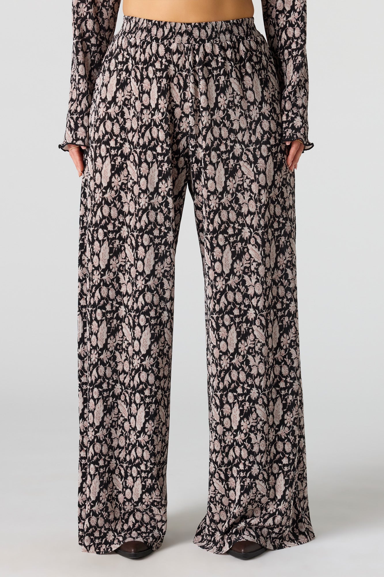 Ribbed Wide Leg Pant