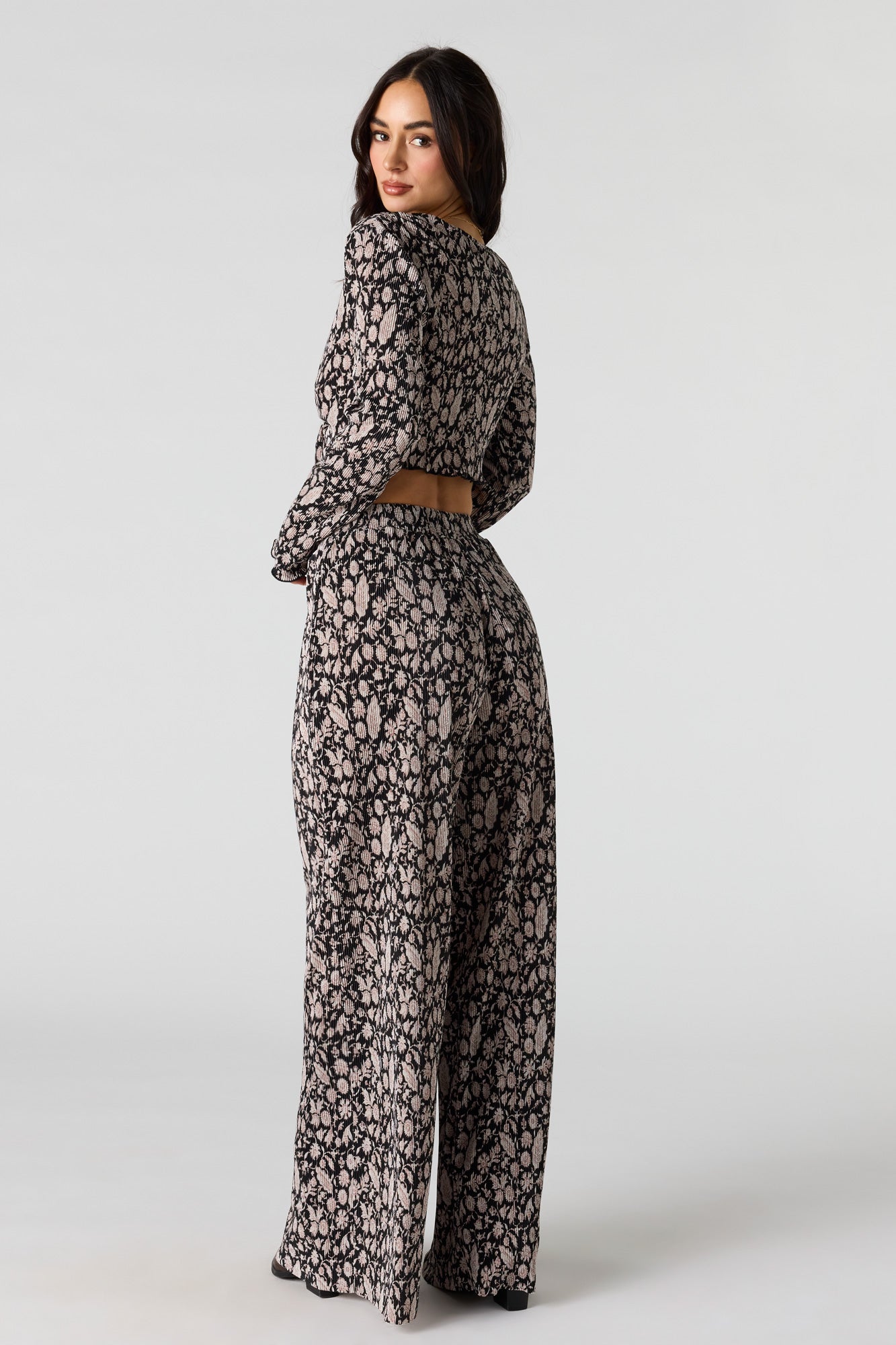 Ribbed Wide Leg Pant