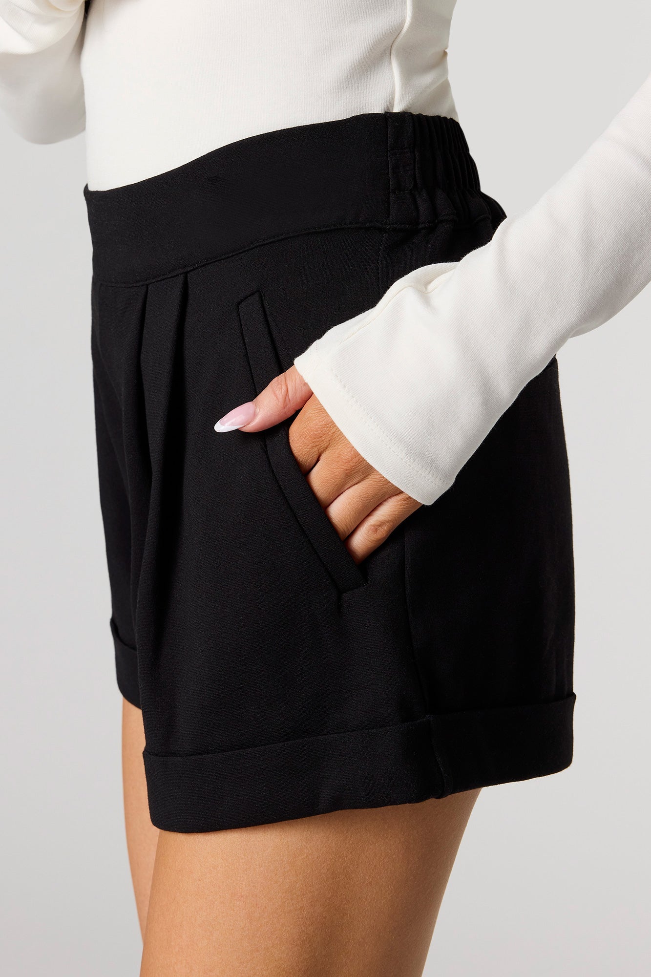 Pleated Short