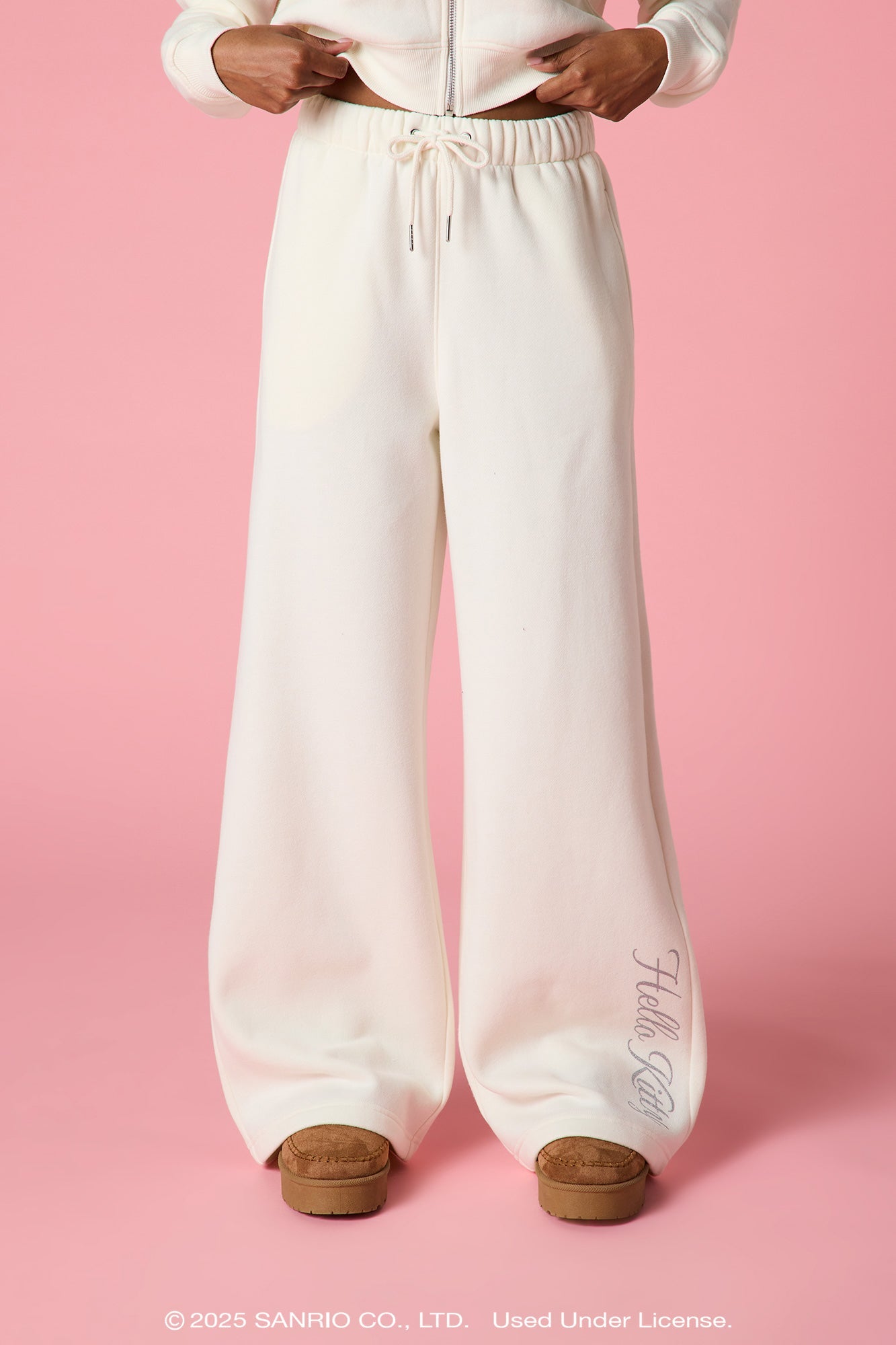 Hello Kitty® Glitter Graphic Wide Leg Sweatpant