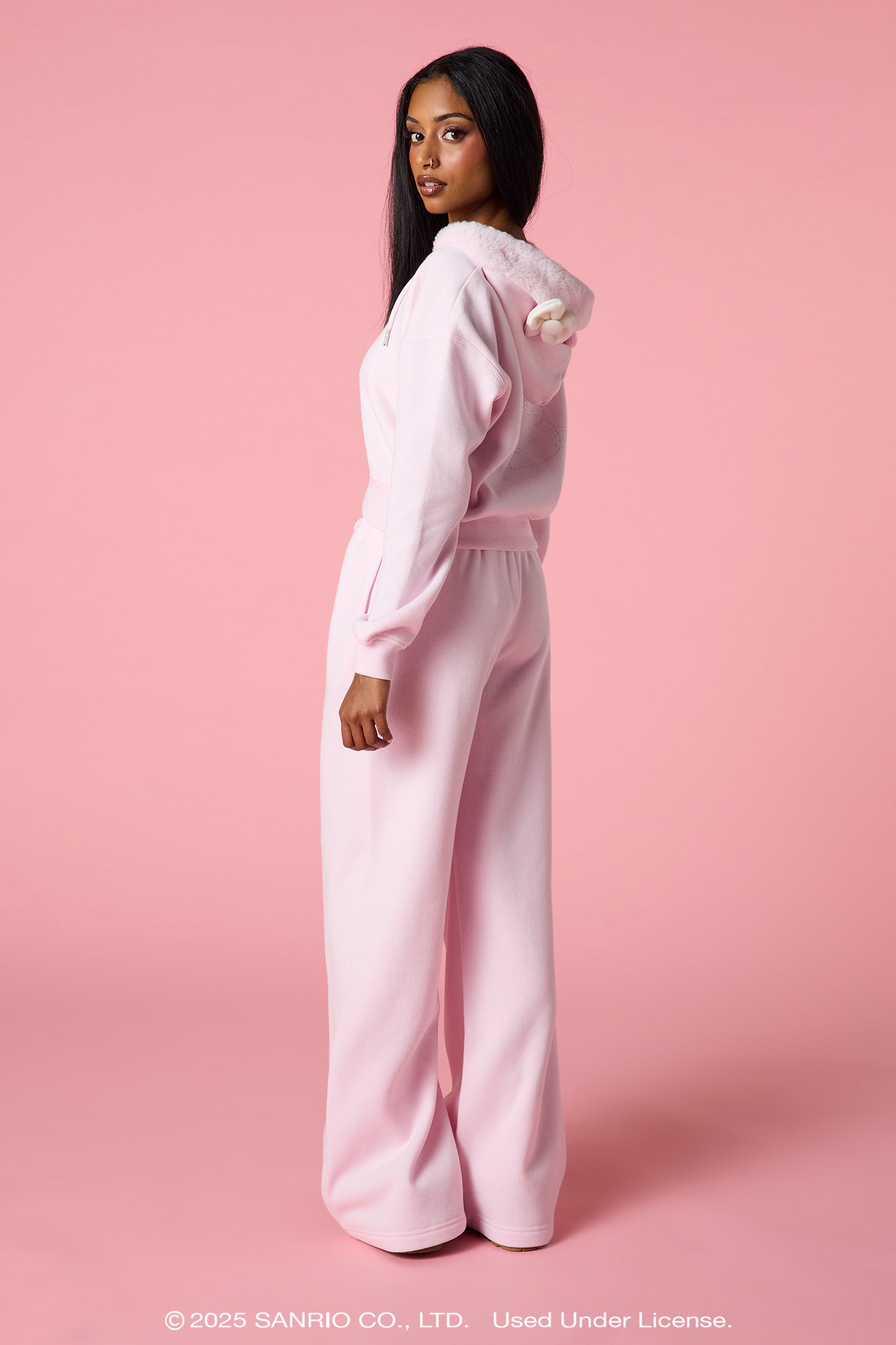 Hello Kitty® Glitter Graphic Wide Leg Sweatpant