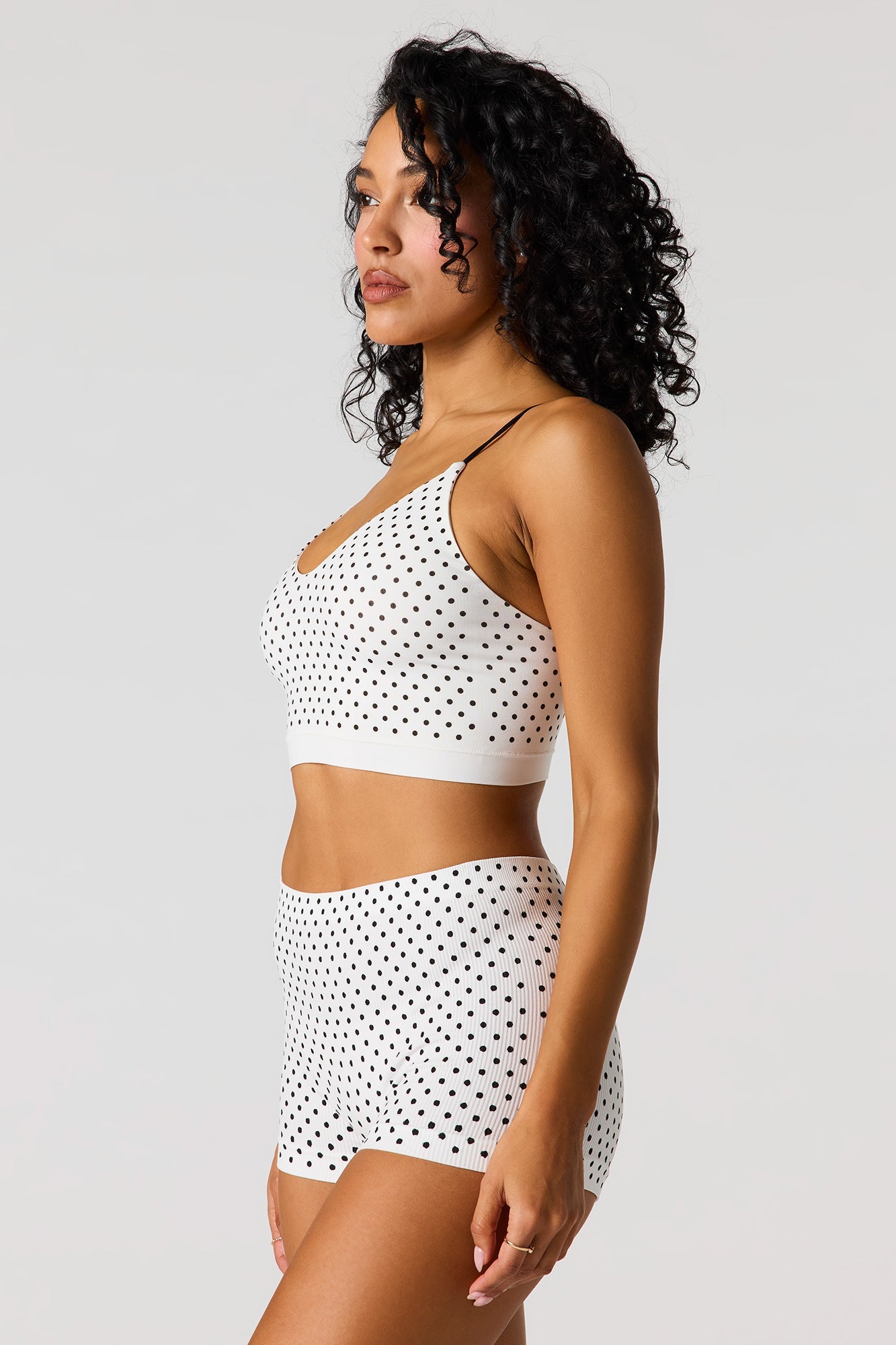 Seamless Tank