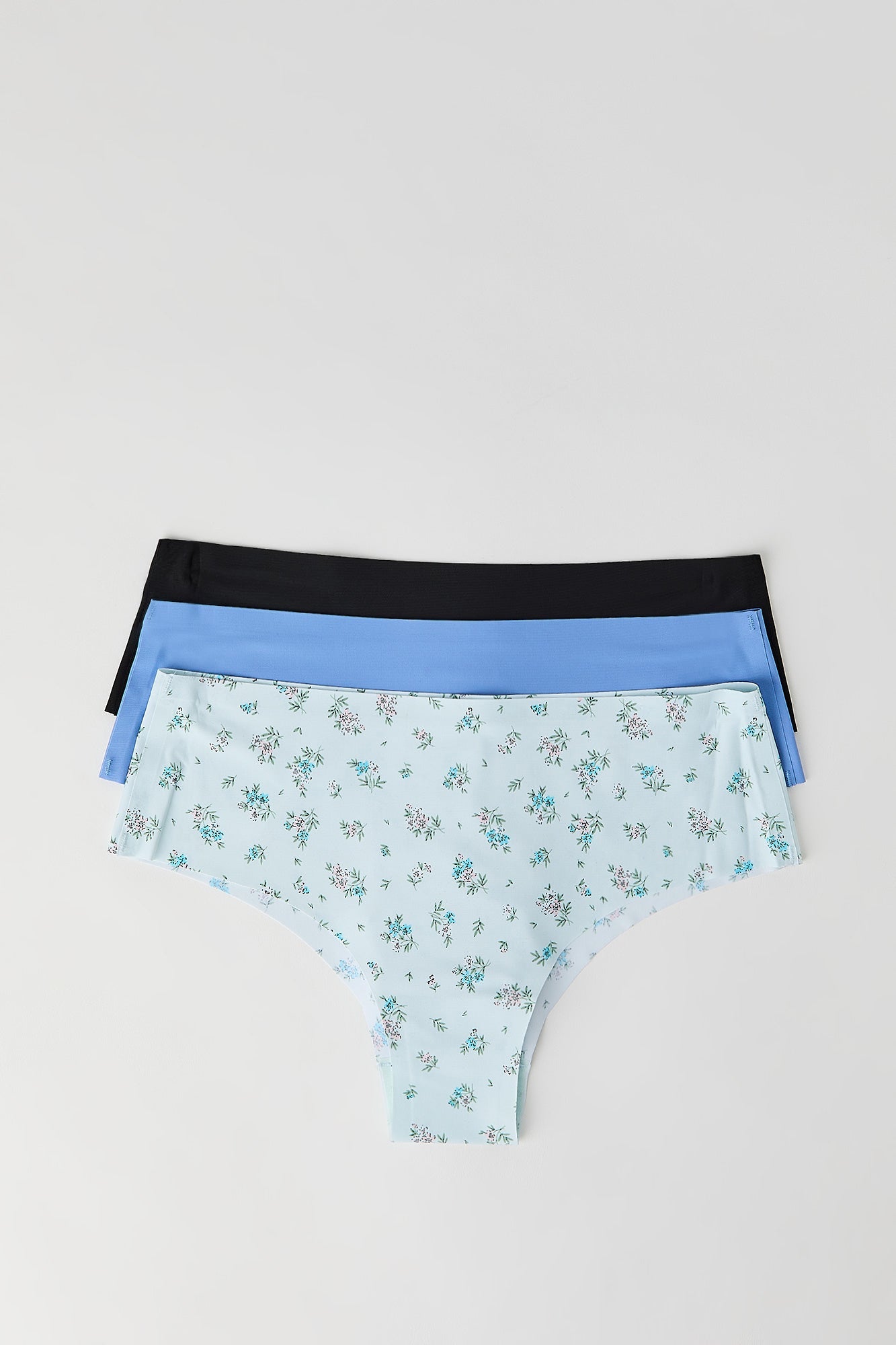 No-Show Cheeky Panty (3 Pack)