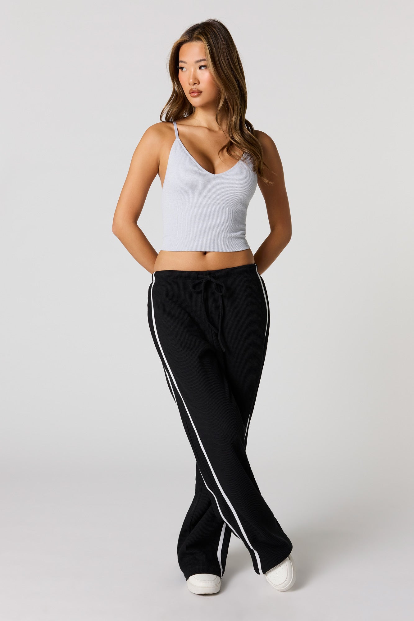 Seamless Ribbed V-Neck Cami with Built-In Bra