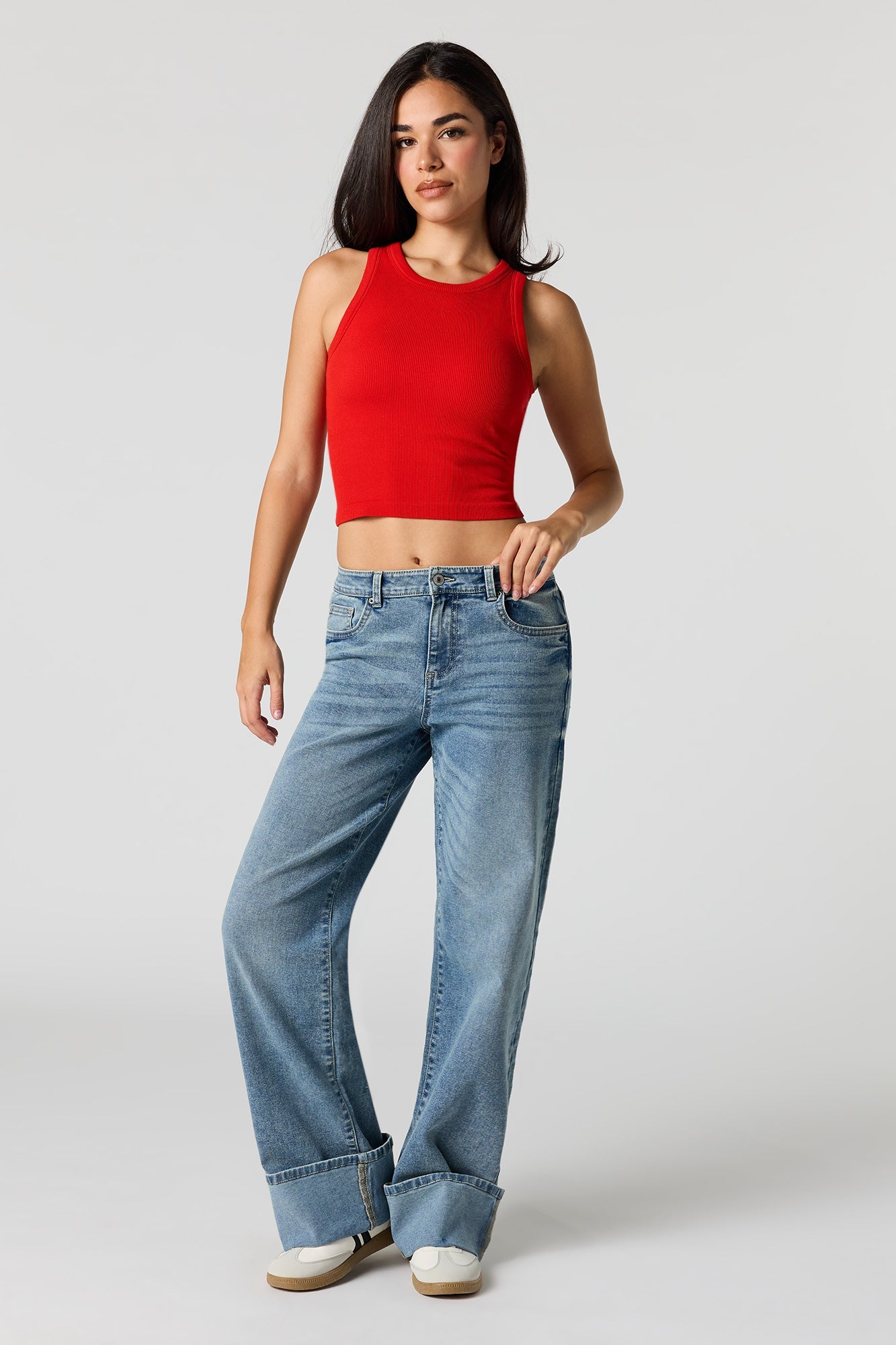 Seamless Ribbed Crew Neck Tank with Built-In Cups